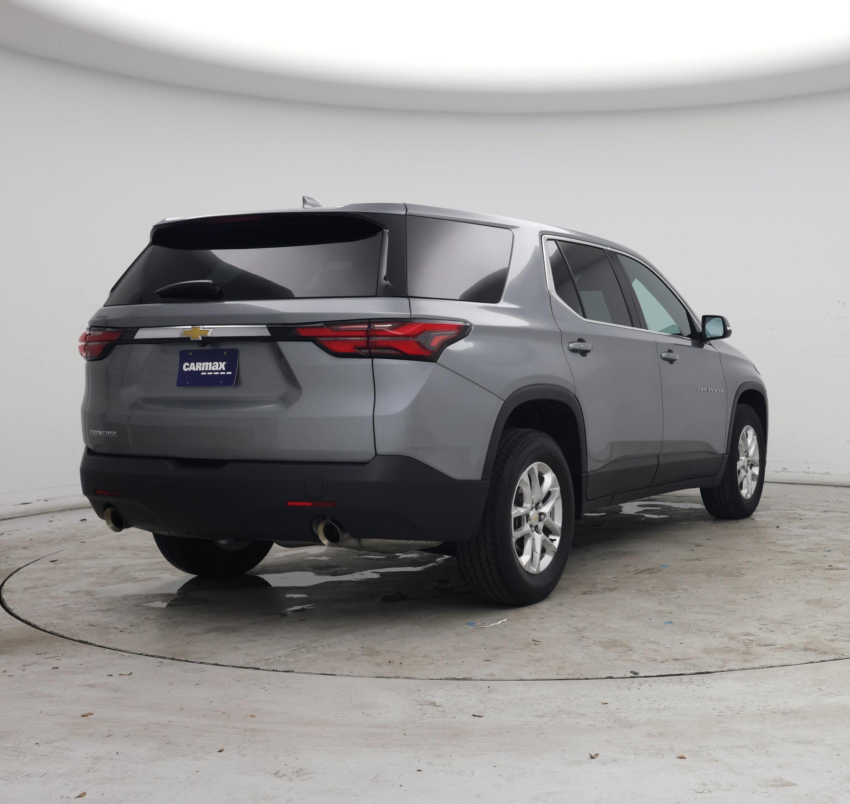 Thumbnail: 2023 Chevrolet Traverse - 8