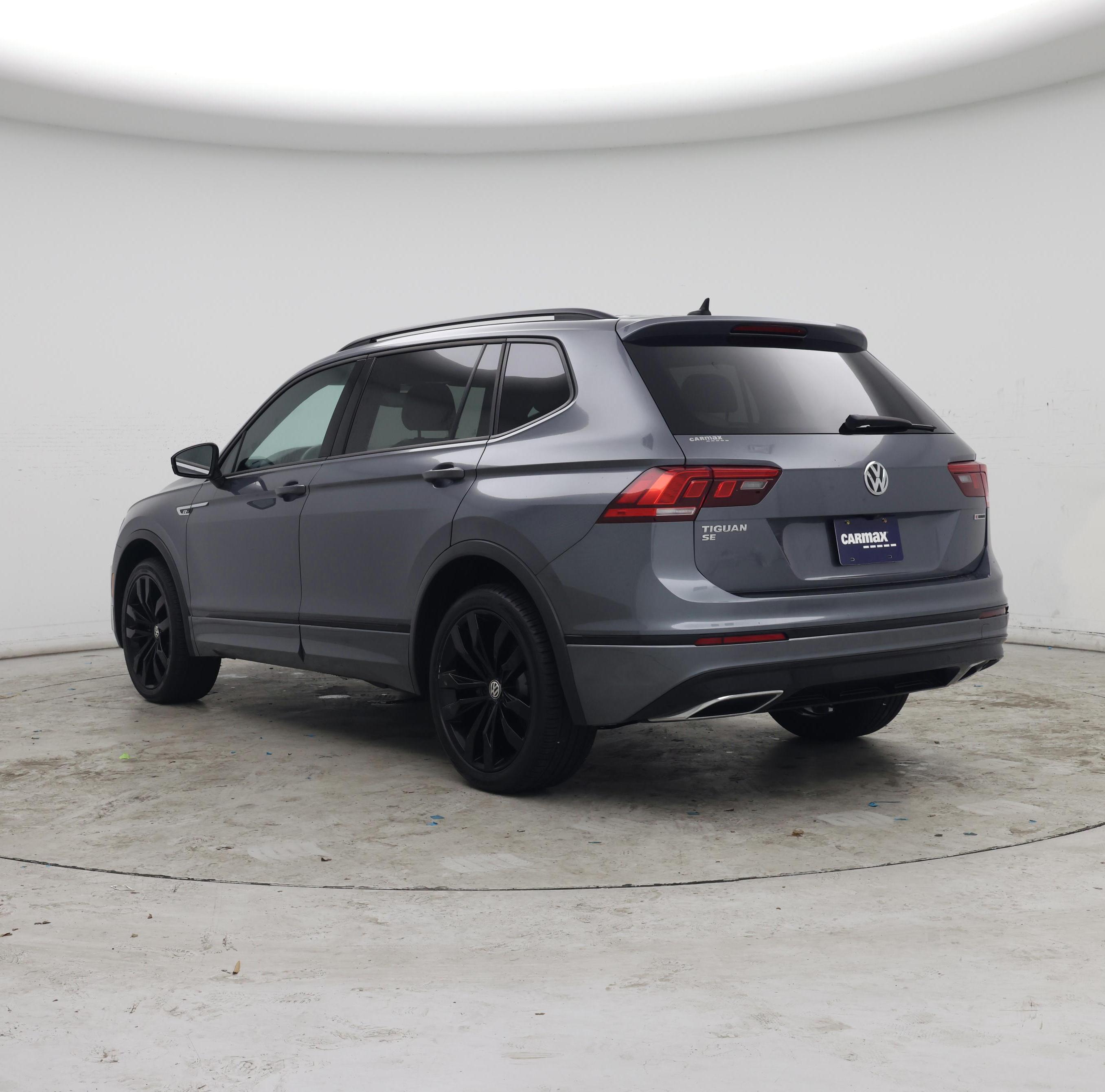 Thumbnail: 2021 Volkswagen Tiguan - 2