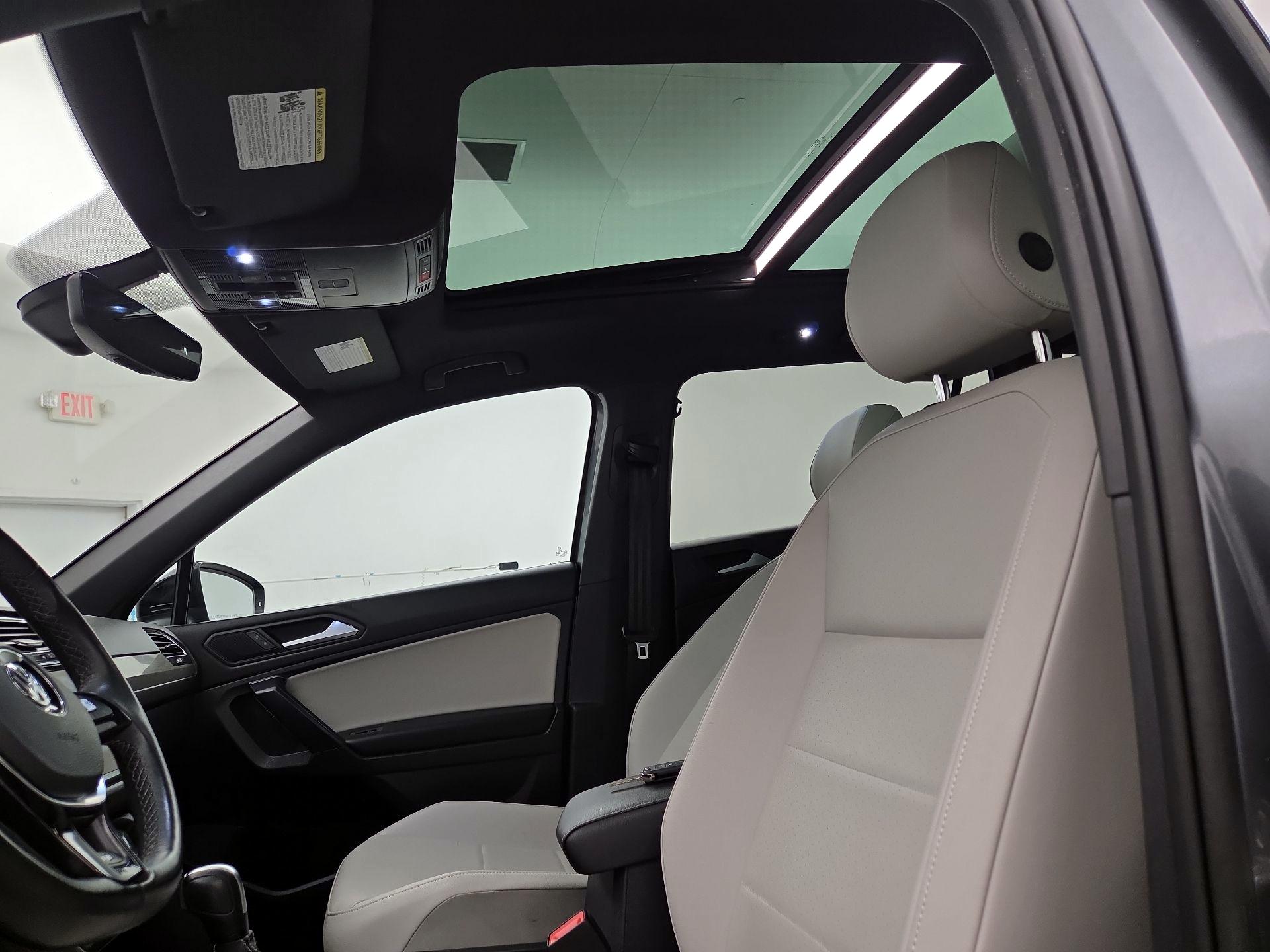 Thumbnail: 2021 Volkswagen Tiguan - 19