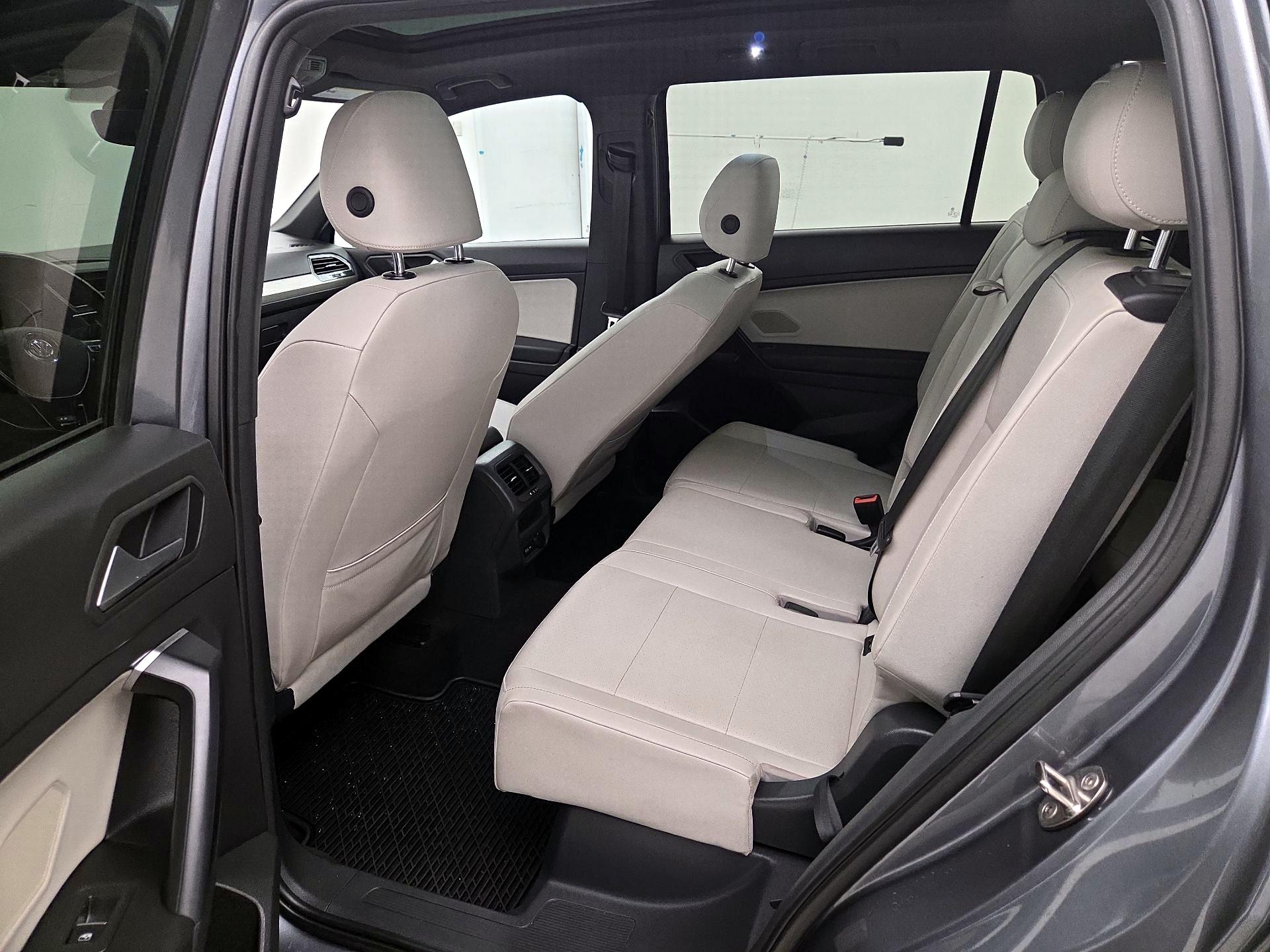 Thumbnail: 2021 Volkswagen Tiguan - 20