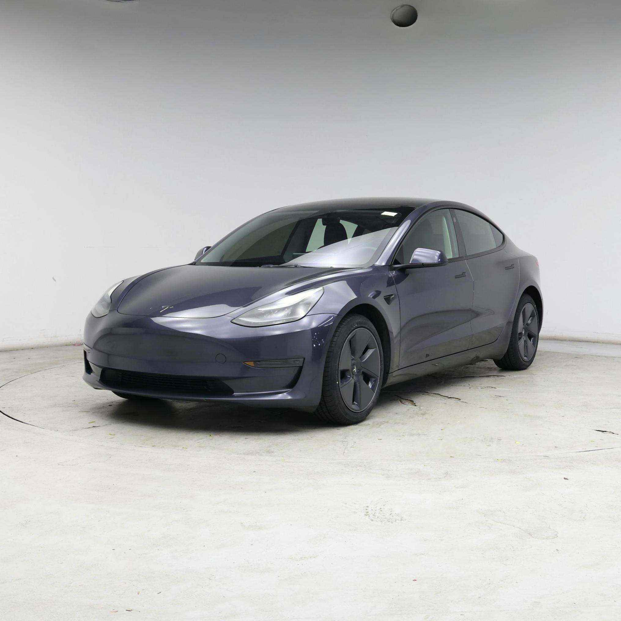Thumbnail: 2023 Tesla Model 3 - 4