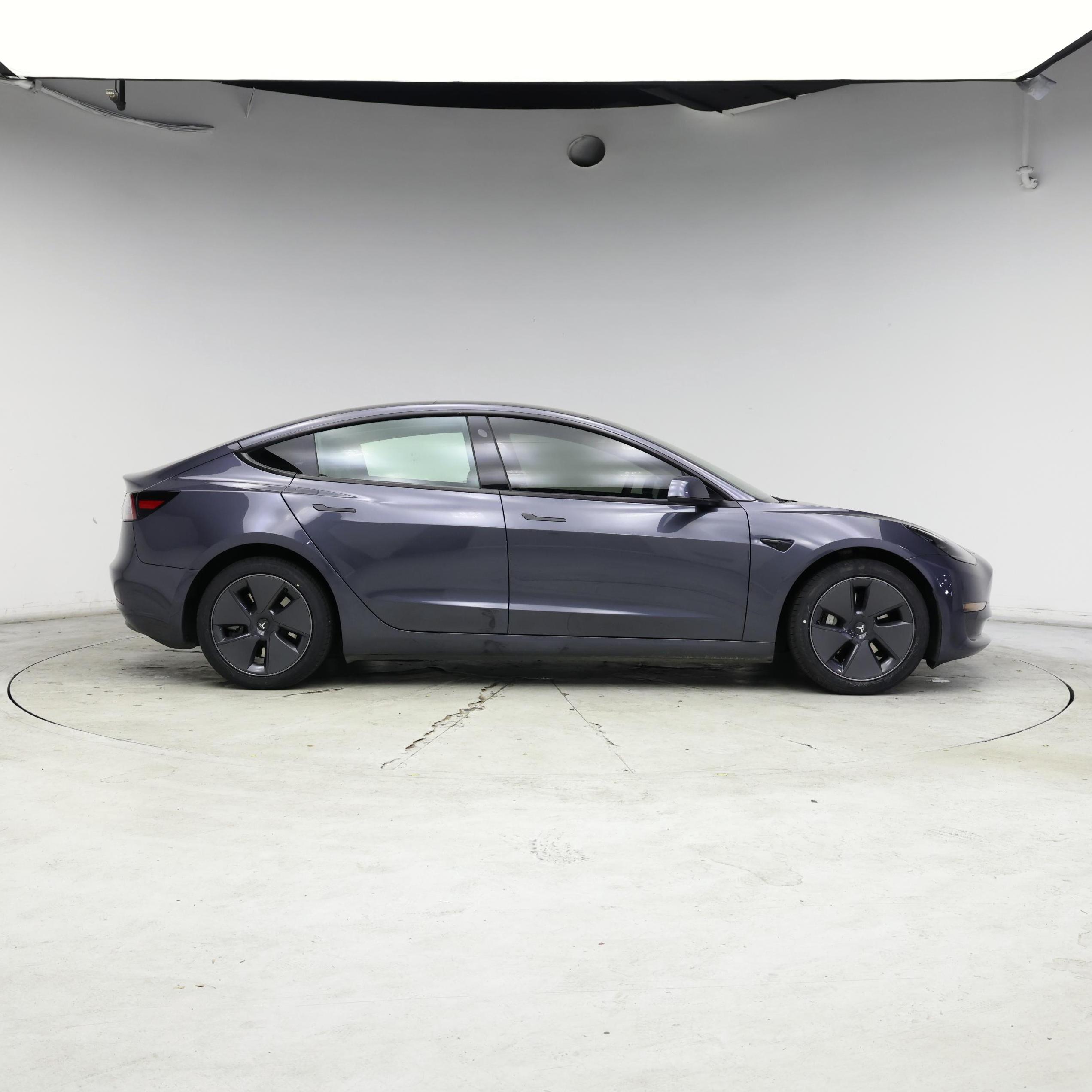 Thumbnail: 2023 Tesla Model 3 - 7