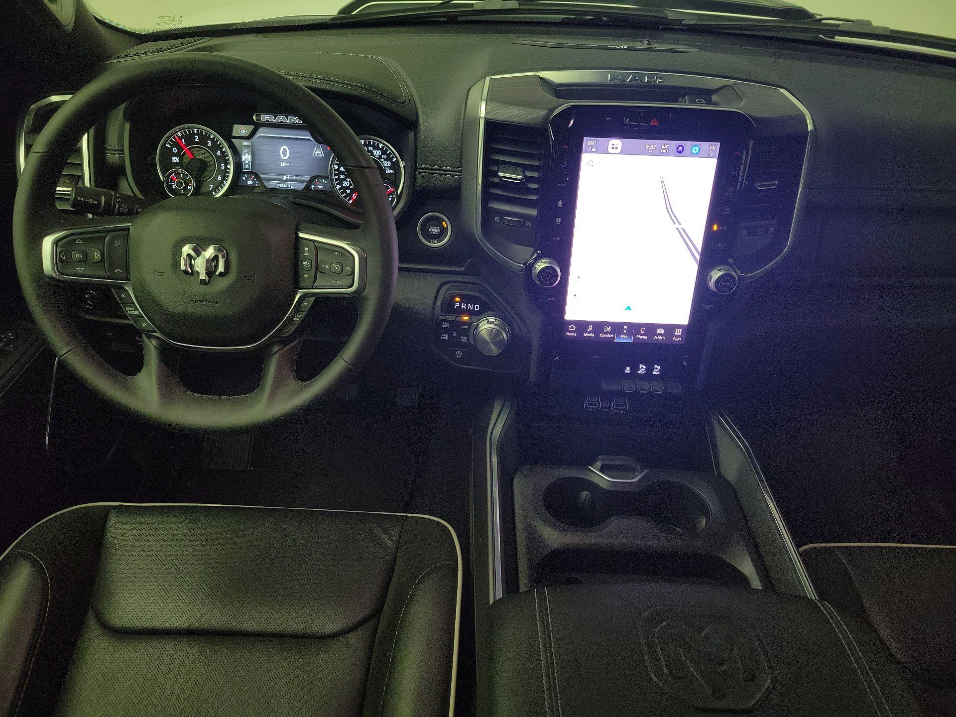 Thumbnail: 2025 RAM 1500 - 9