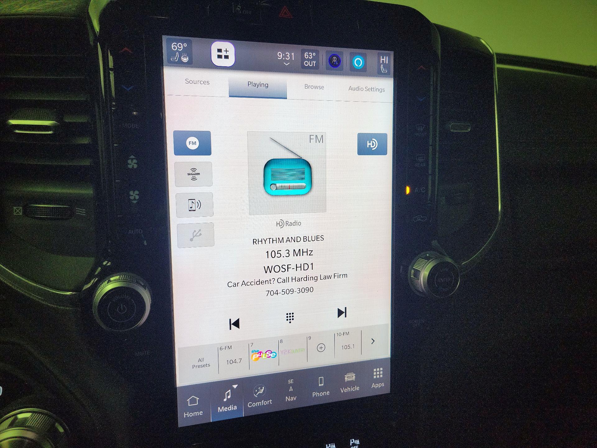 Thumbnail: 2025 RAM 1500 - 16