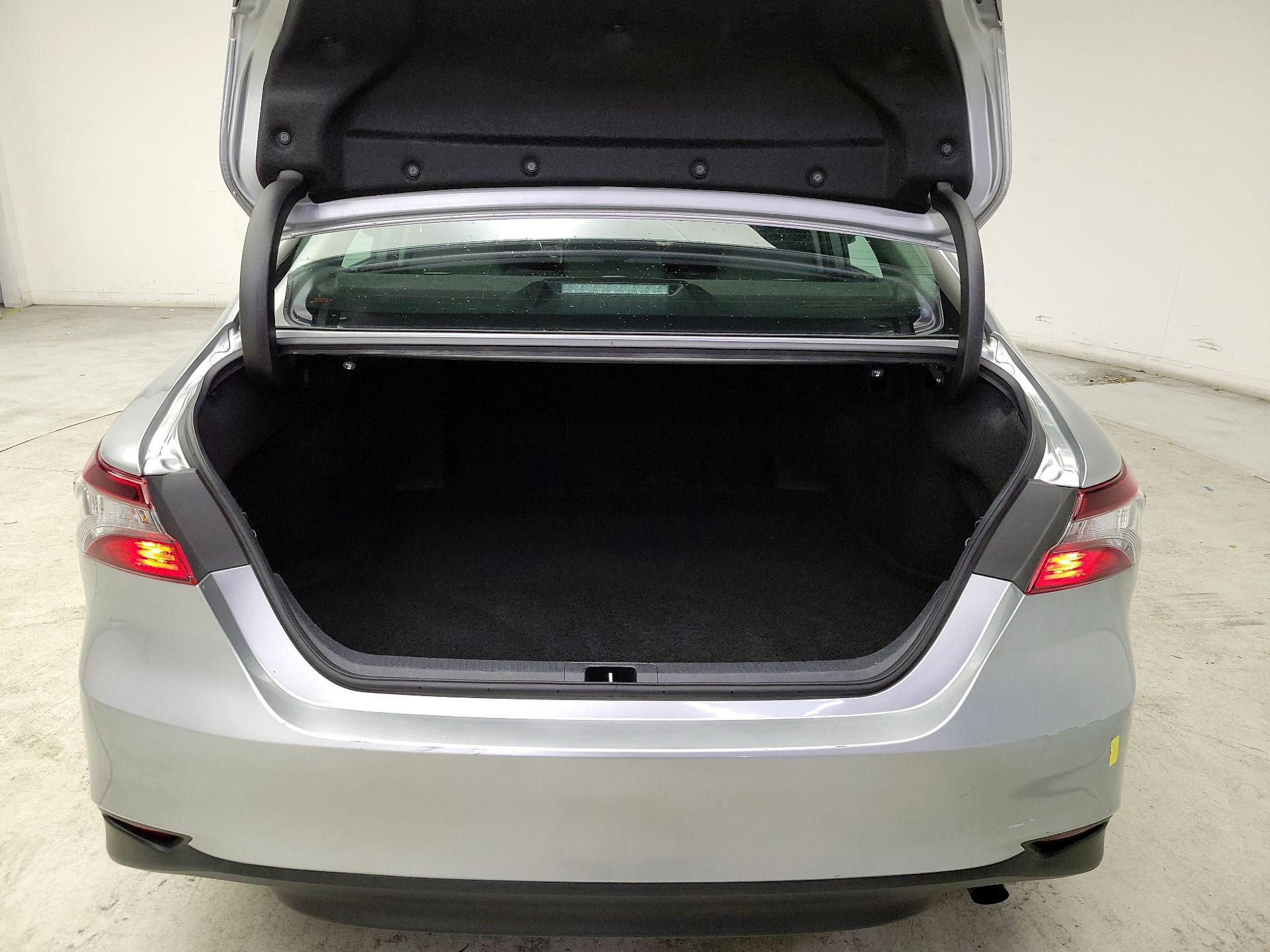 Thumbnail: 2024 Toyota Camry - 20