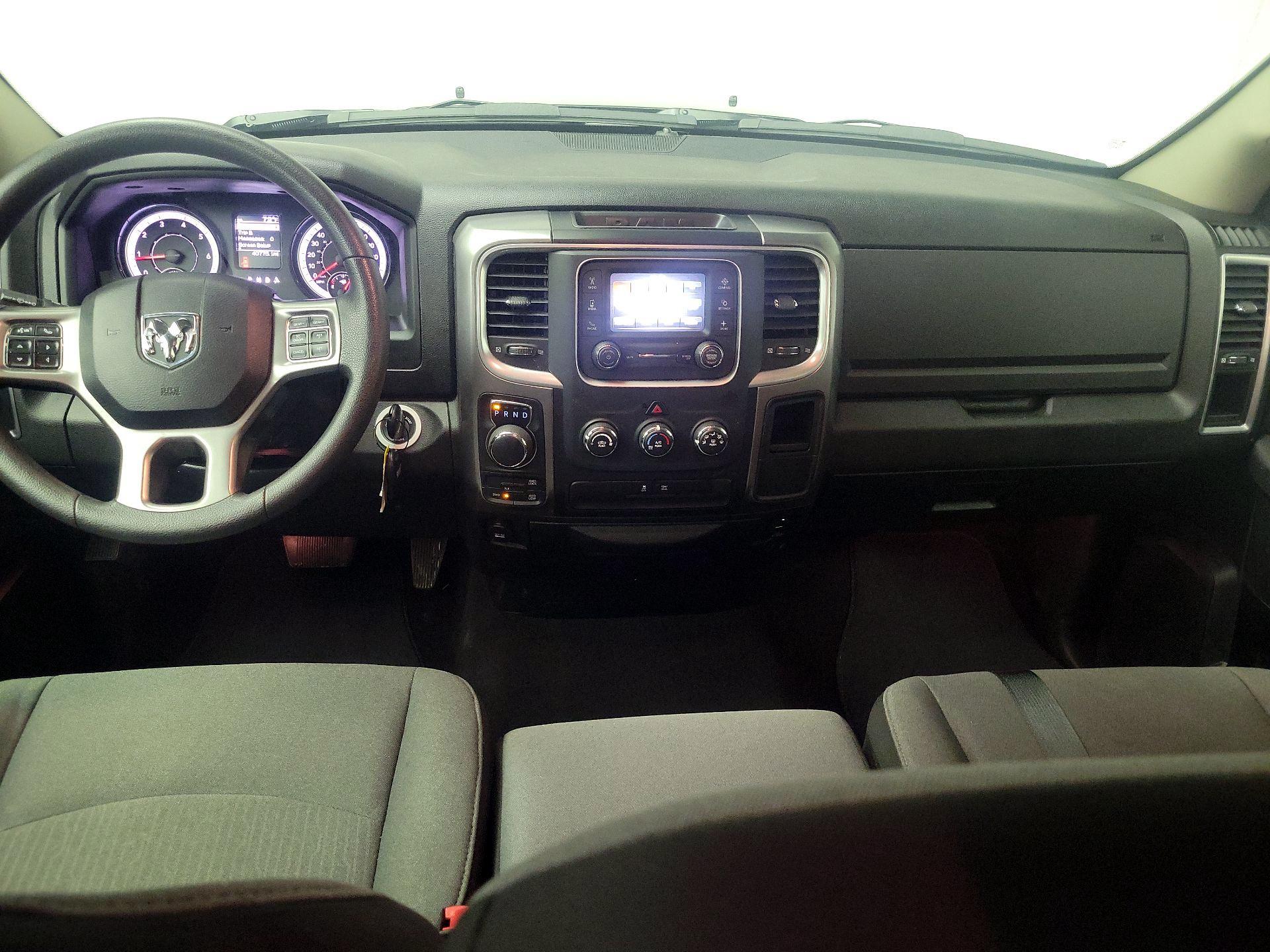 Thumbnail: 2024 RAM 1500 Classic - 9