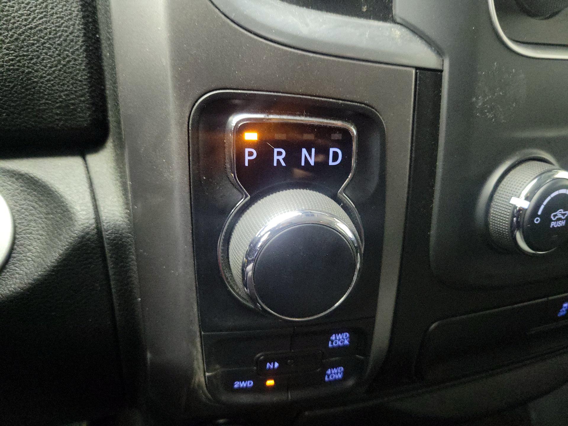 Thumbnail: 2024 RAM 1500 Classic - 17