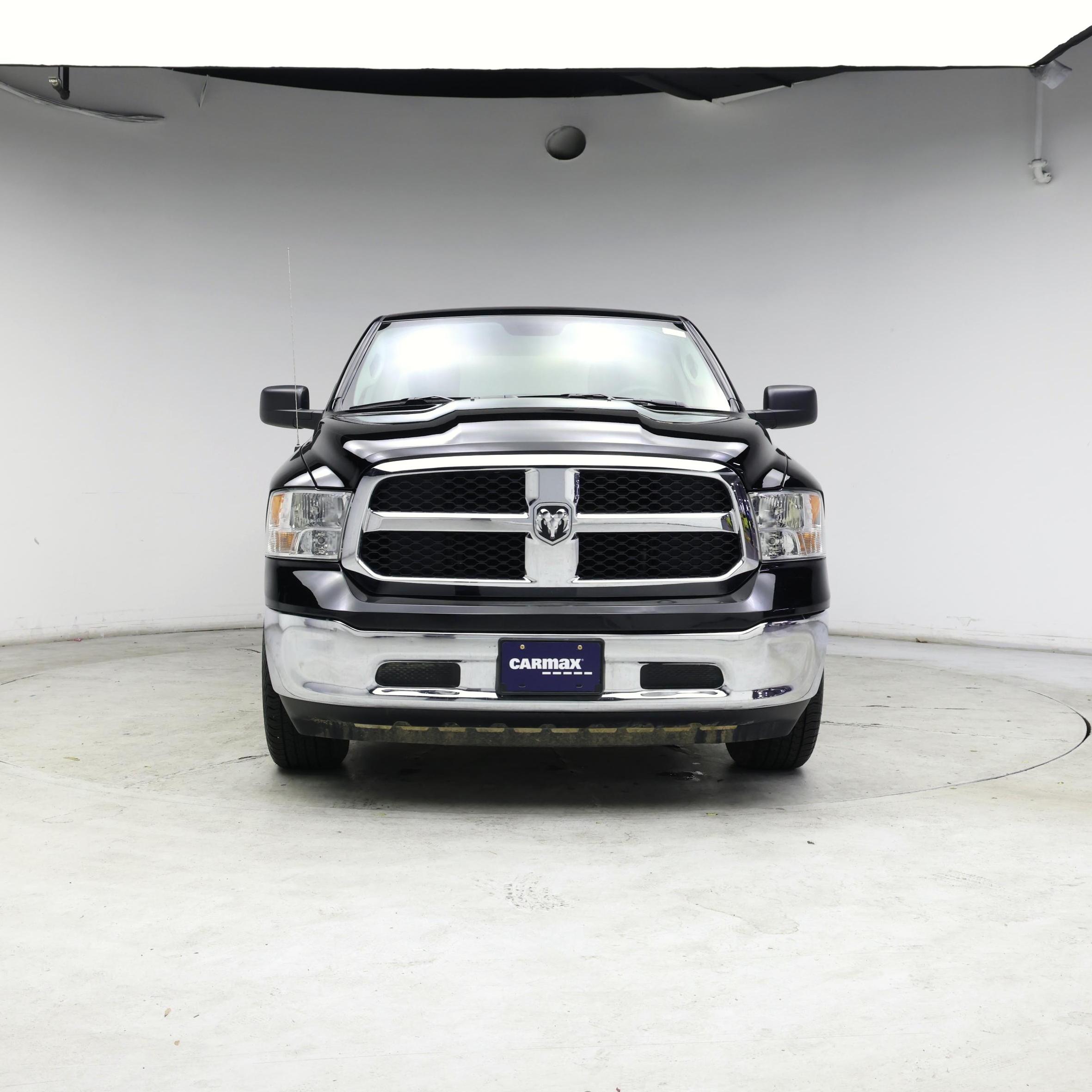 Thumbnail: 2024 RAM 1500 Classic - 5