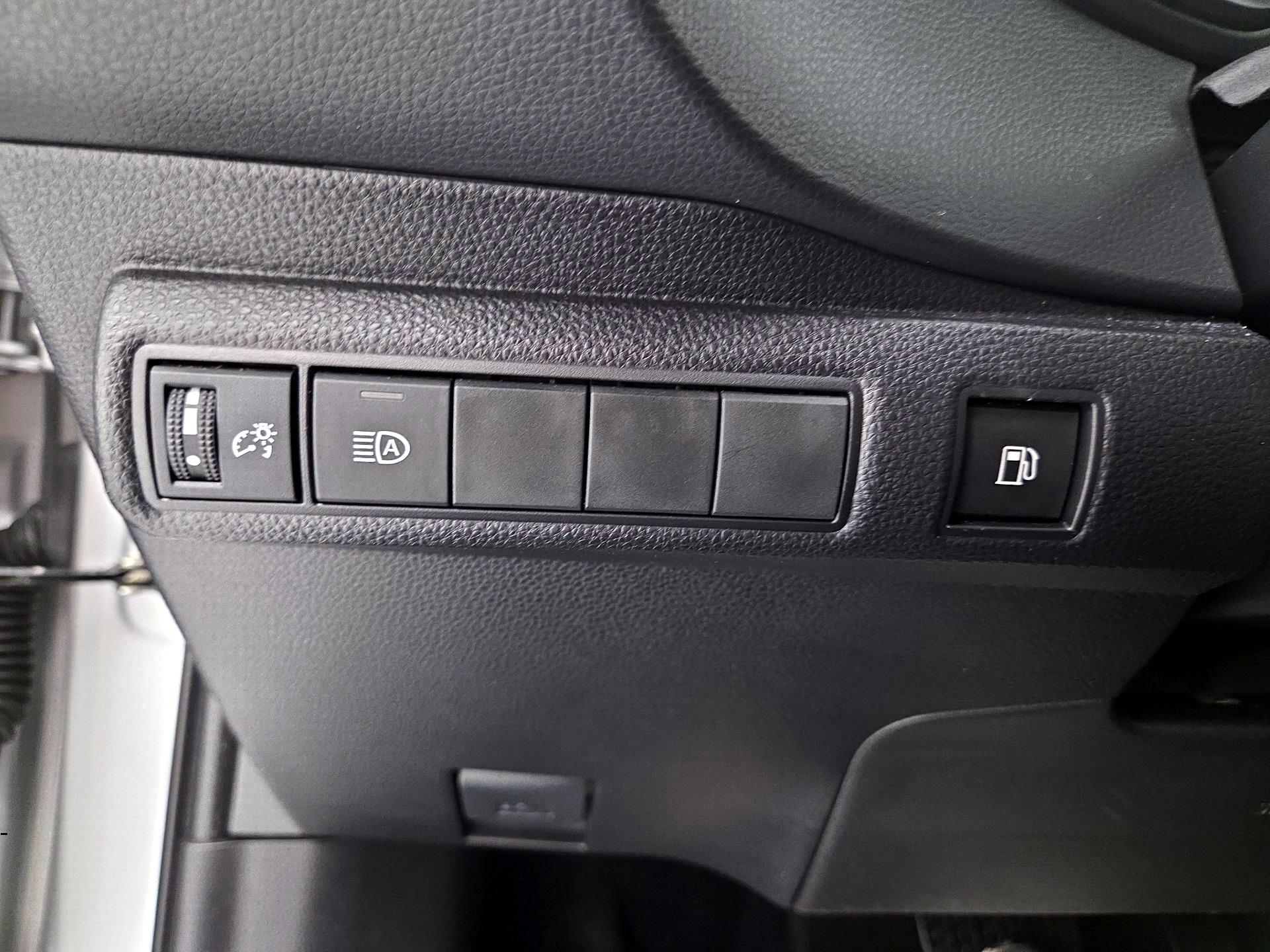 Thumbnail: 2024 Toyota Corolla - 13