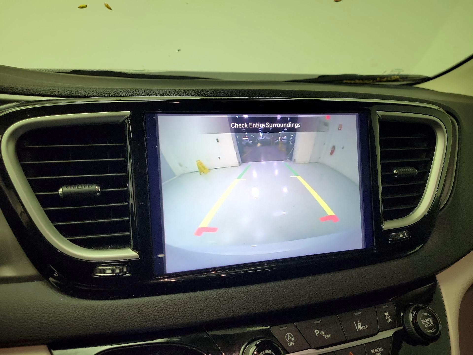 Thumbnail: 2024 Chrysler Pacifica - 14