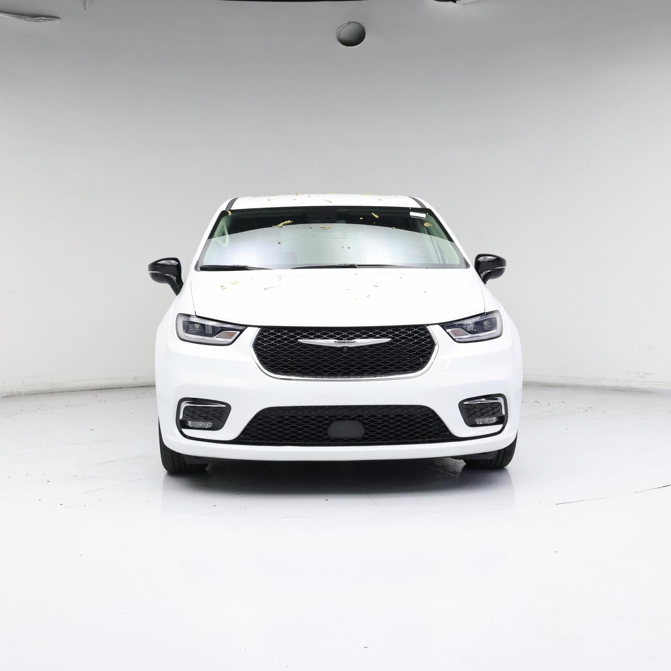 Thumbnail: 2024 Chrysler Pacifica - 5