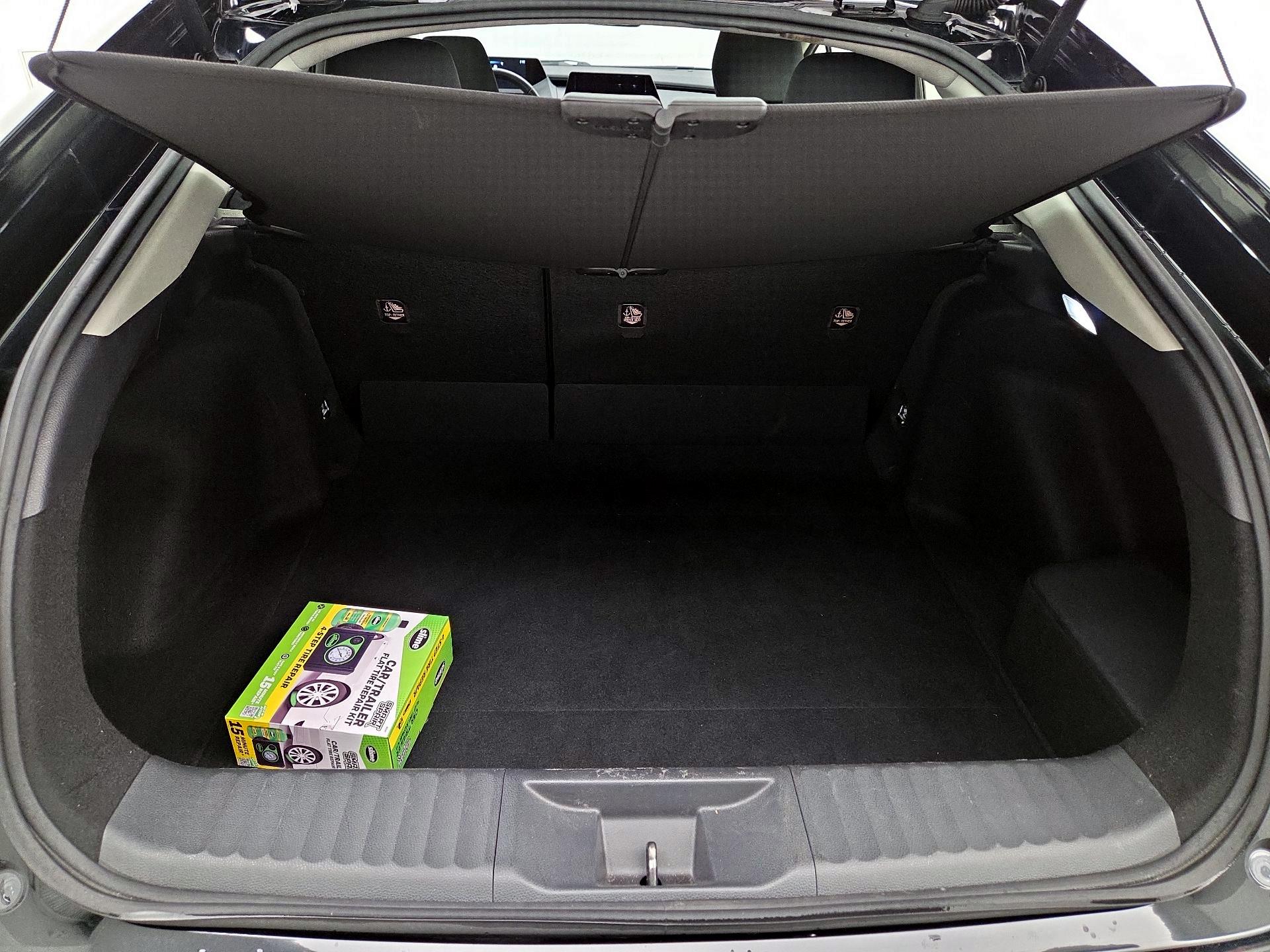 Thumbnail: 2024 Toyota Prius - 20