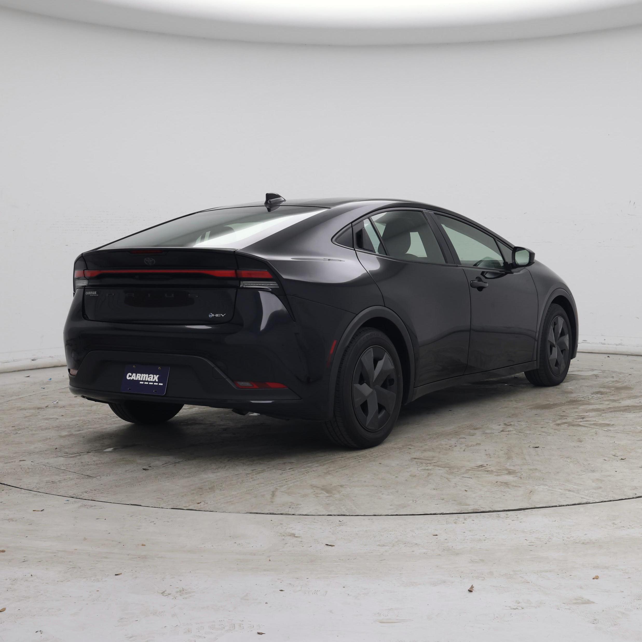 Thumbnail: 2024 Toyota Prius - 8