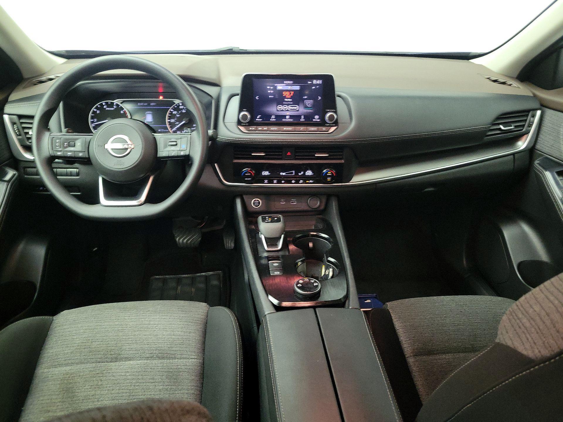 Thumbnail: 2023 Nissan Rogue - 9