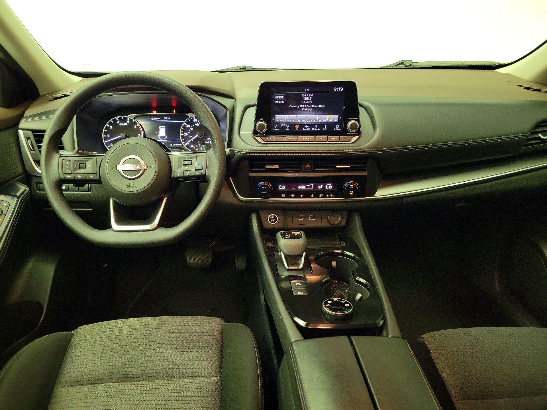 Thumbnail: 2023 Nissan Rogue - 9