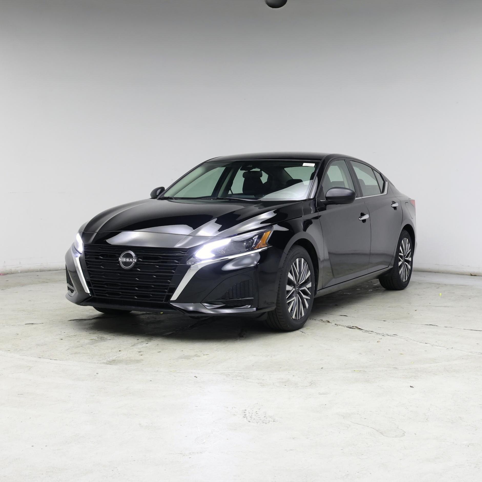 Thumbnail: 2024 Nissan Altima - 4