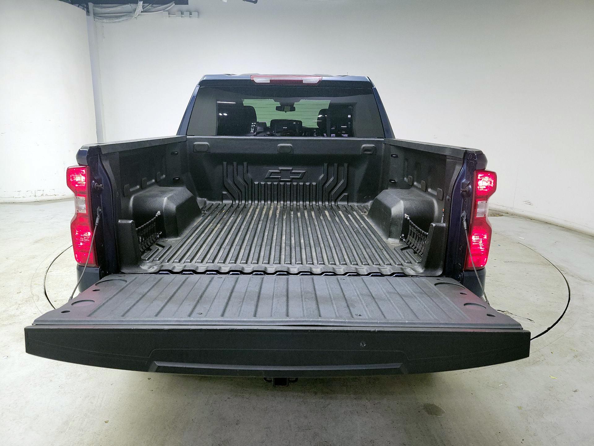 Thumbnail: 2023 Chevrolet Silverado 1500 - 20