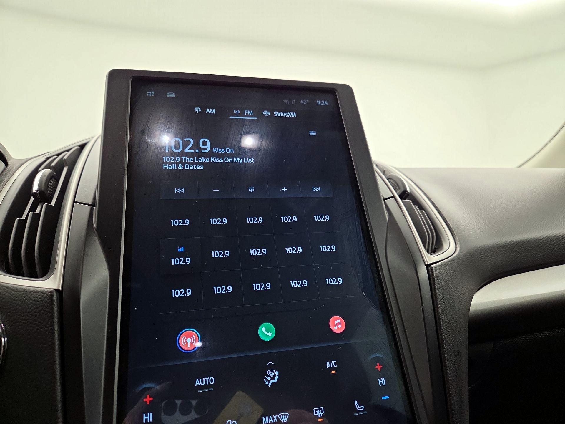 Thumbnail: 2024 Ford Edge - 15