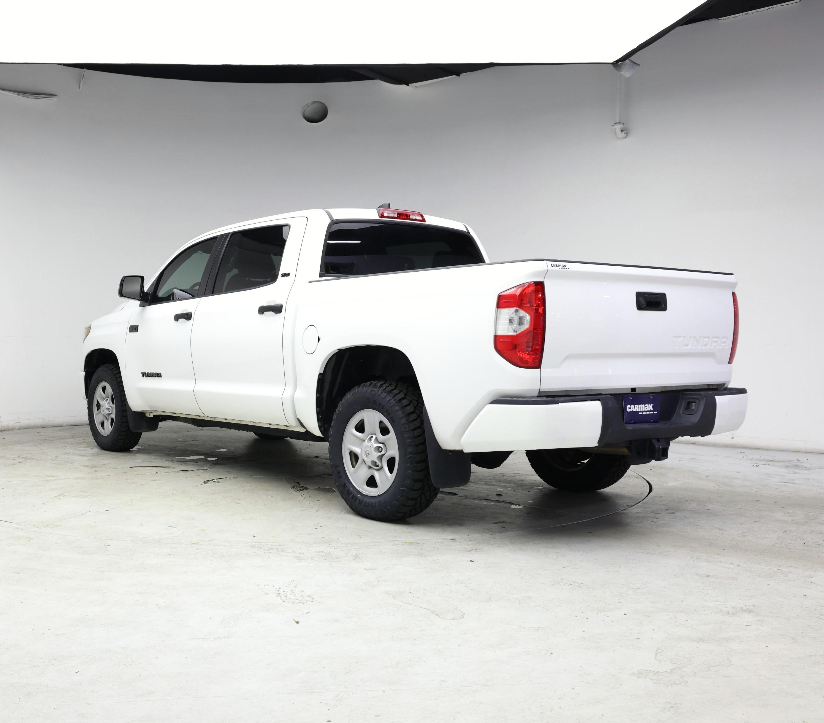 Thumbnail: 2020 Toyota Tundra - 2