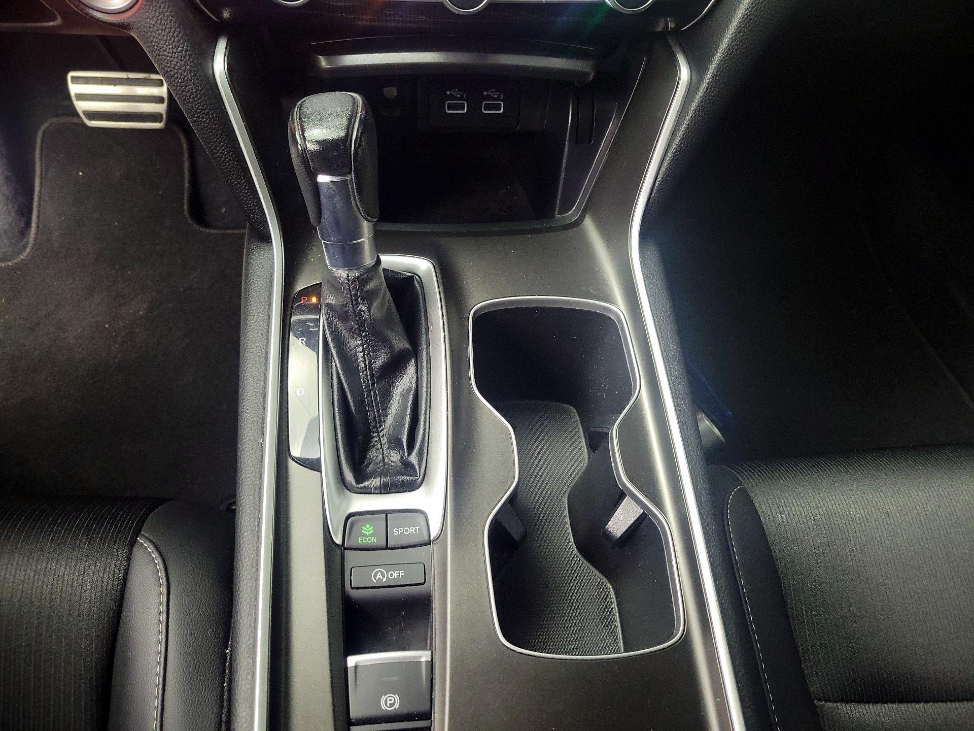 Thumbnail: 2022 Honda Accord - 17