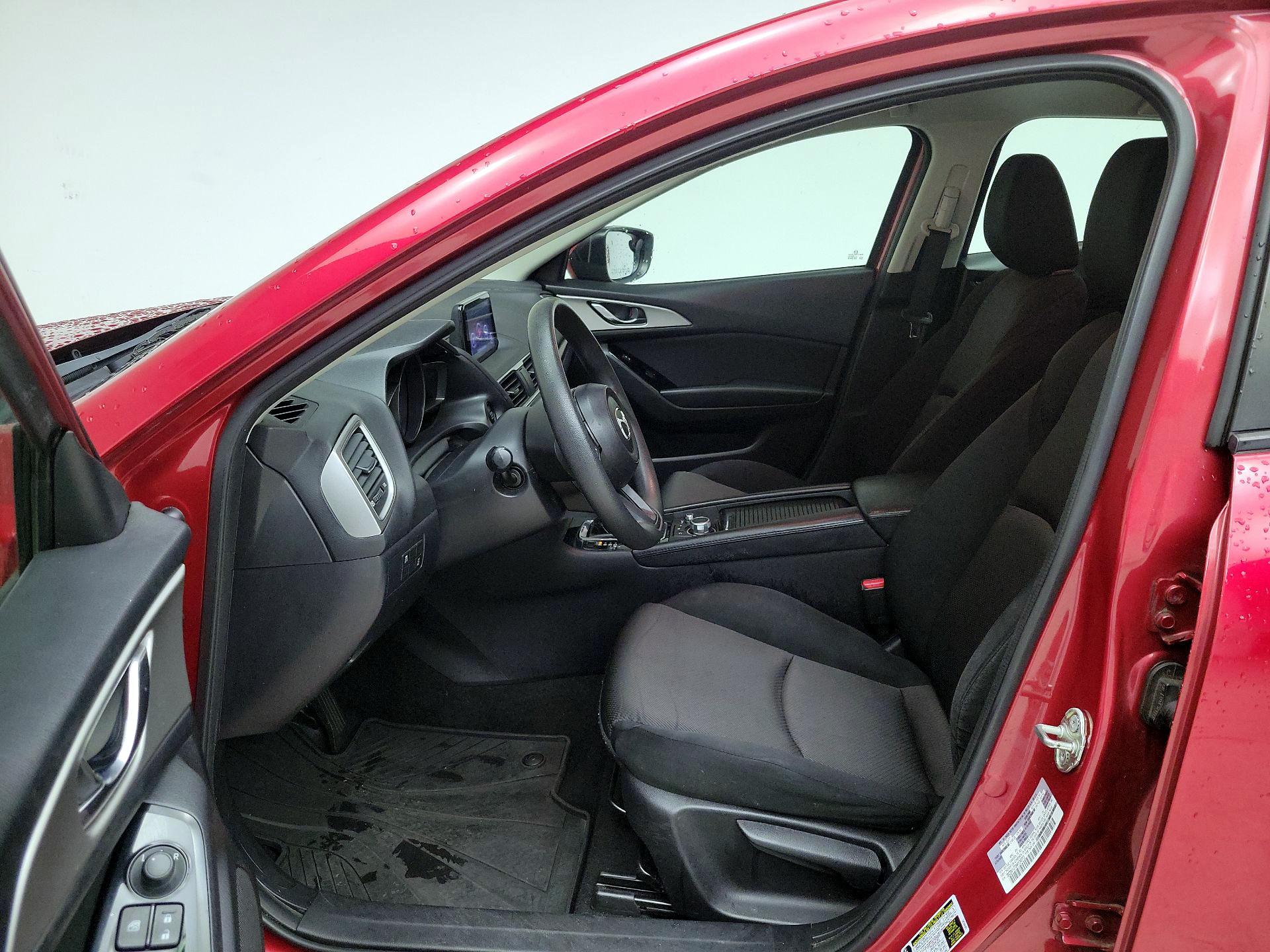 Thumbnail: 2017 Mazda Mazda3 - 11