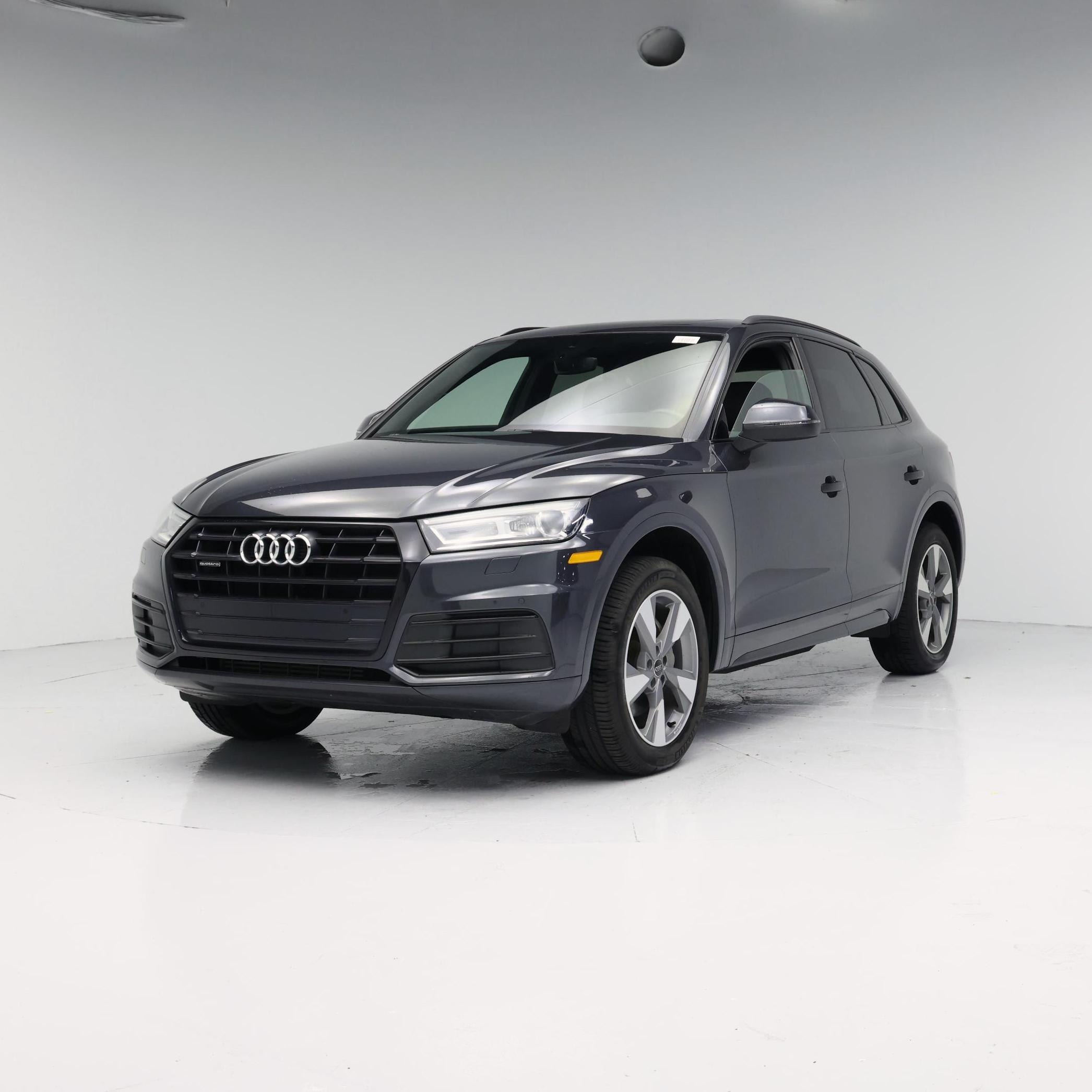 Thumbnail: 2020 Audi Q5 - 4