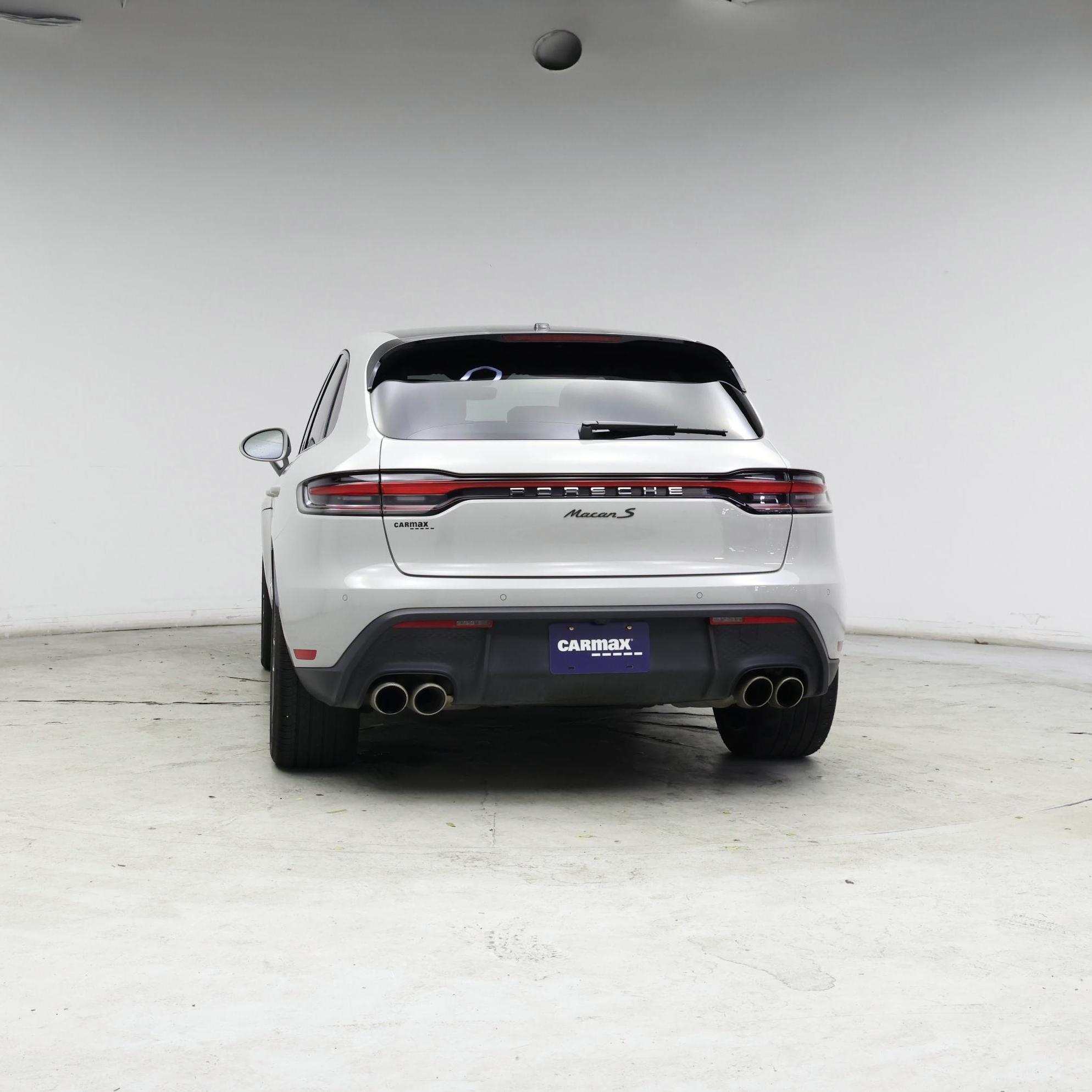 Thumbnail: 2023 Porsche Macan - 6