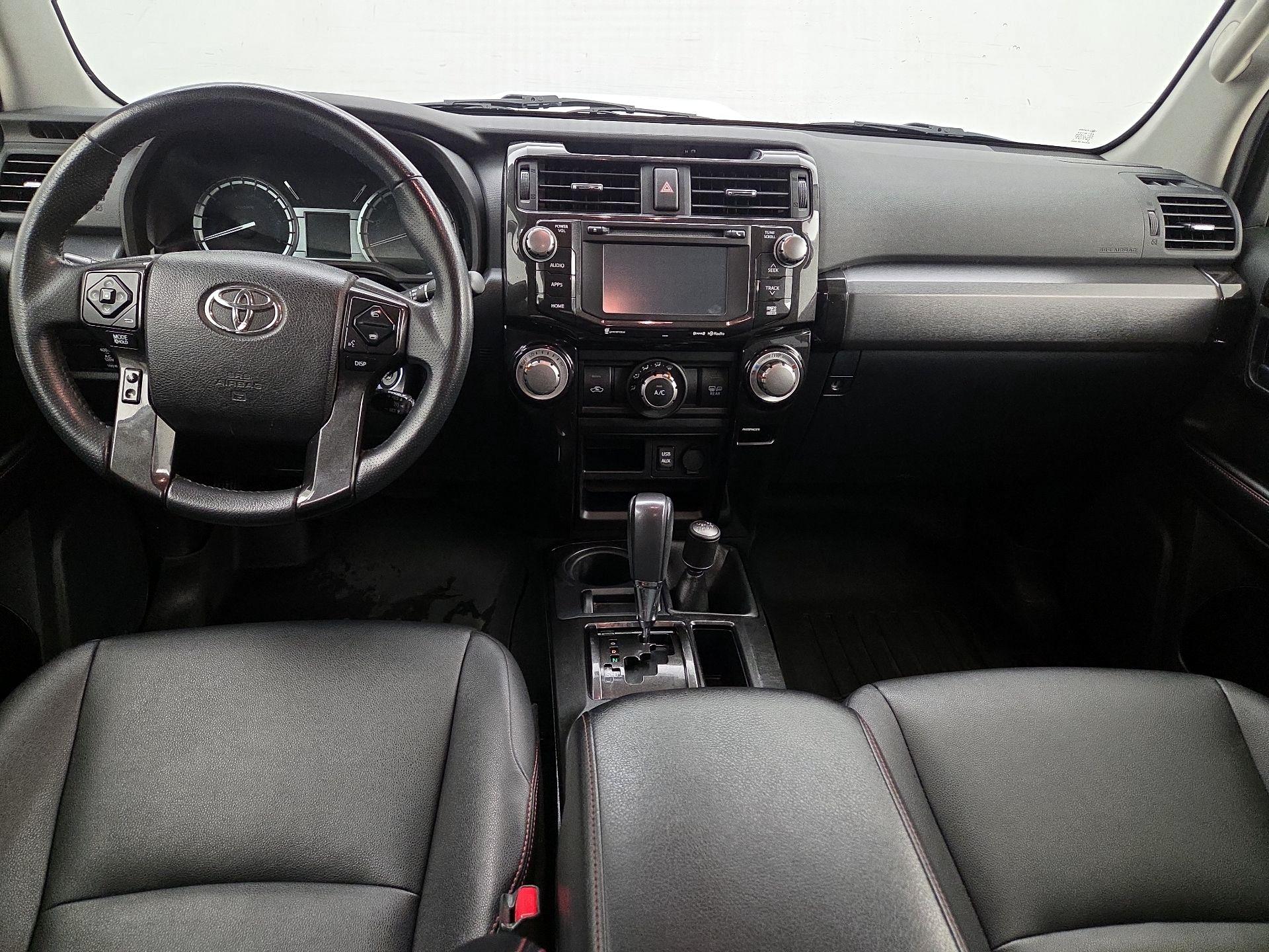 Thumbnail: 2016 Toyota 4Runner - 9