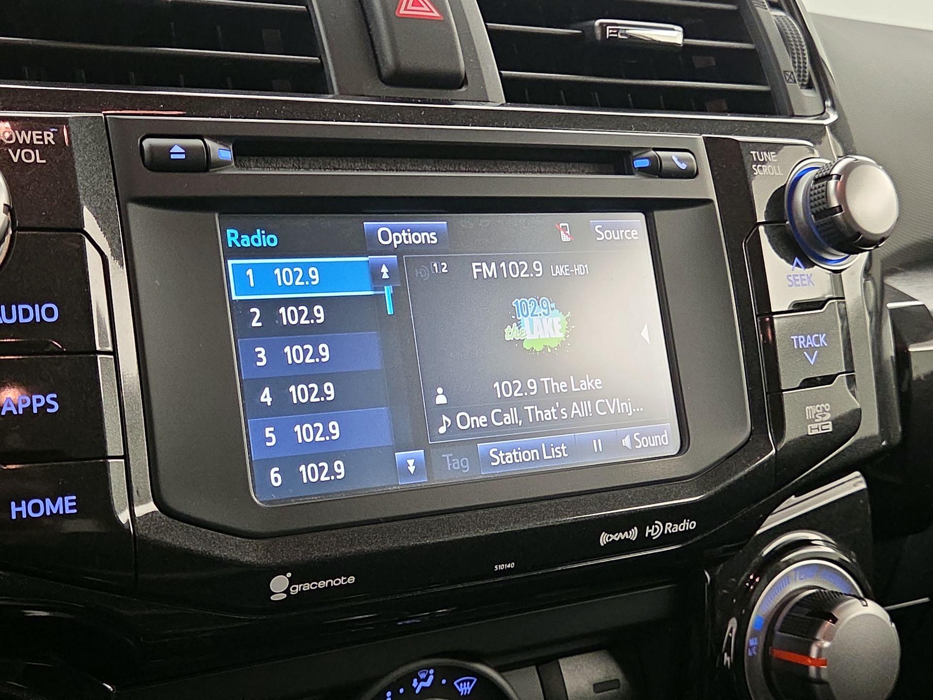 Thumbnail: 2016 Toyota 4Runner - 15