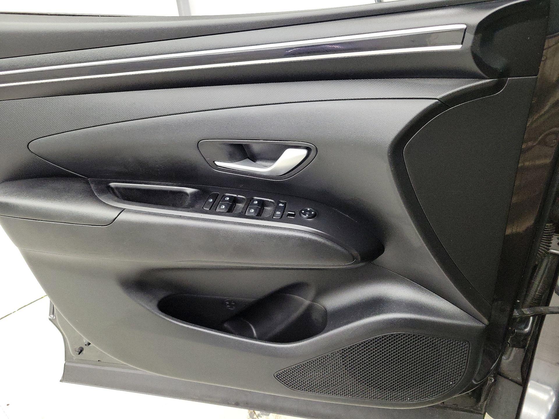 Thumbnail: 2022 Hyundai Tucson - 12