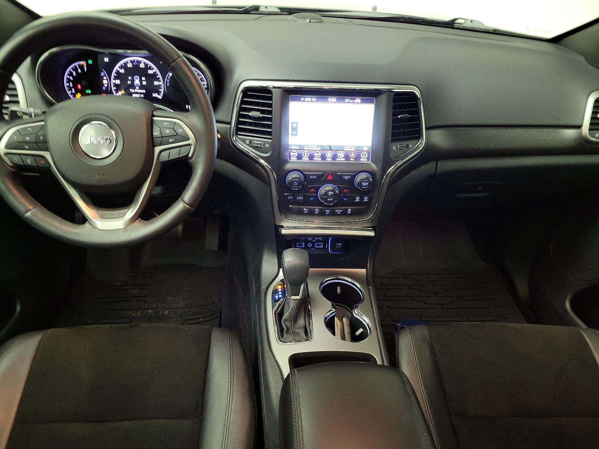 Thumbnail: 2018 Jeep Grand Cherokee - 9