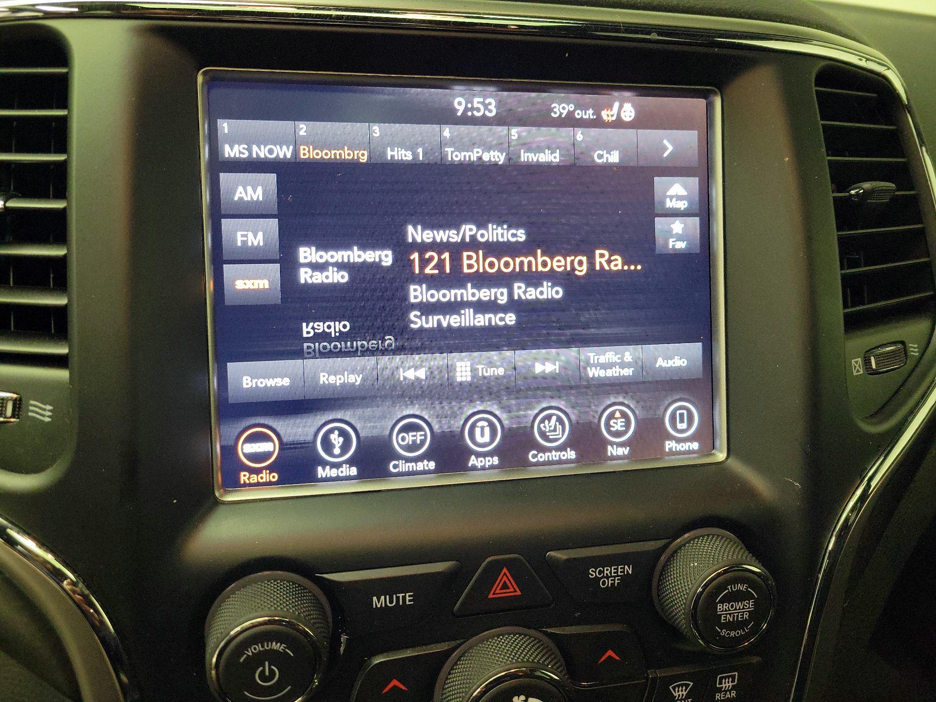 Thumbnail: 2018 Jeep Grand Cherokee - 16