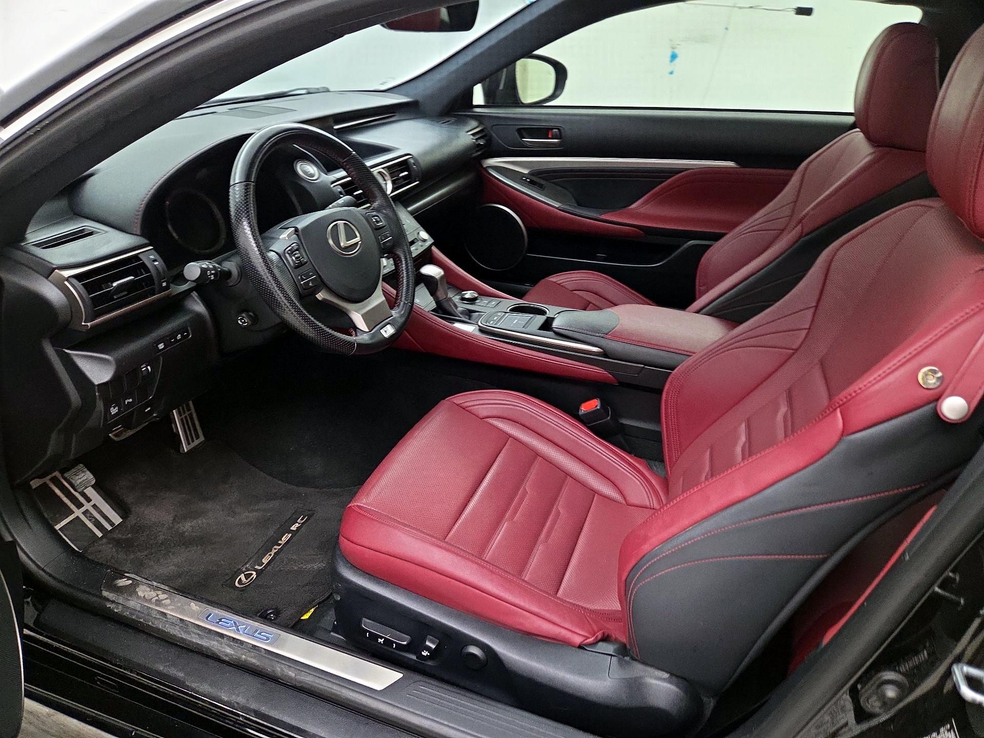 Thumbnail: 2016 Lexus RC - 11