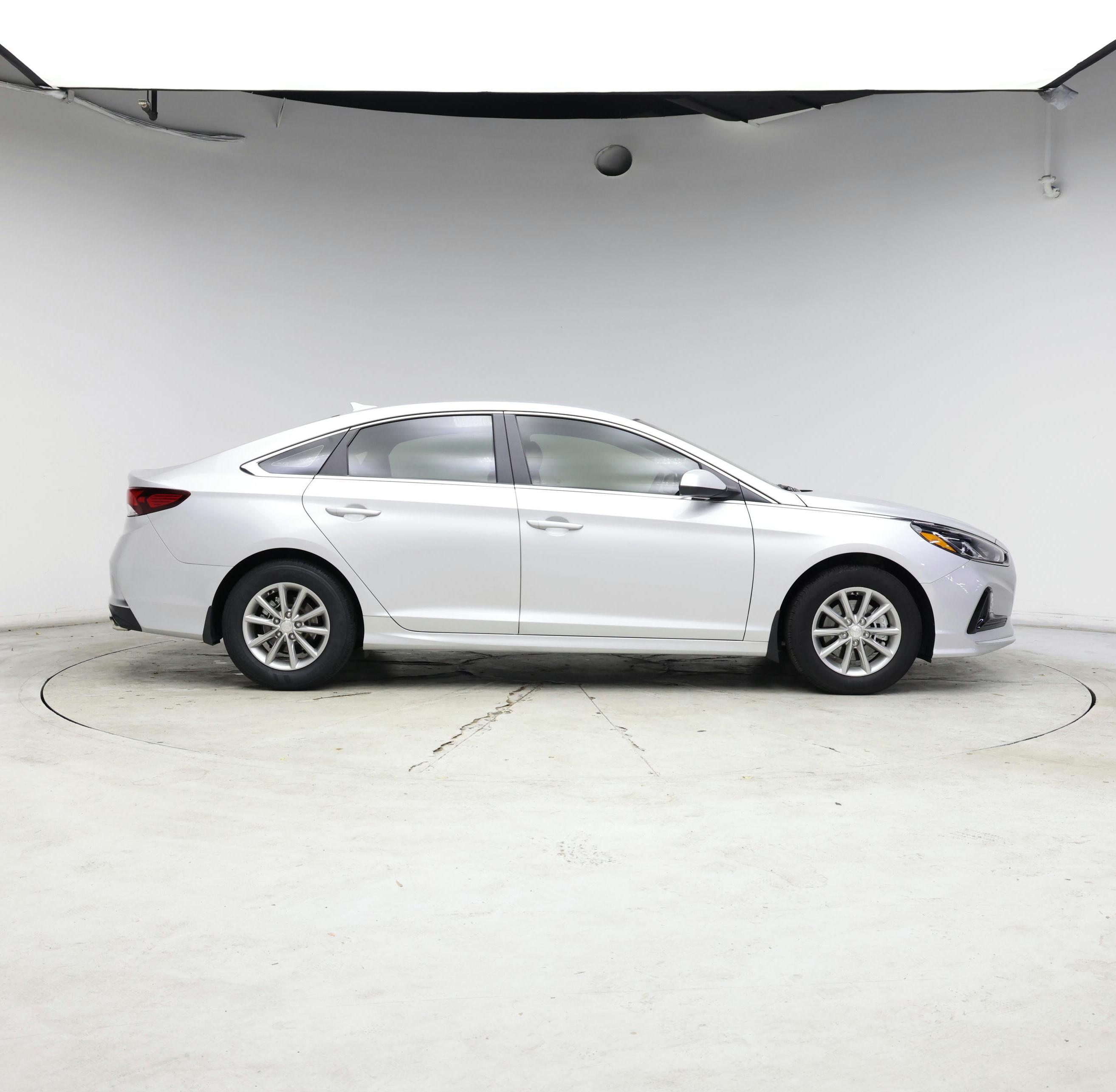 Thumbnail: 2019 Hyundai Sonata - 7