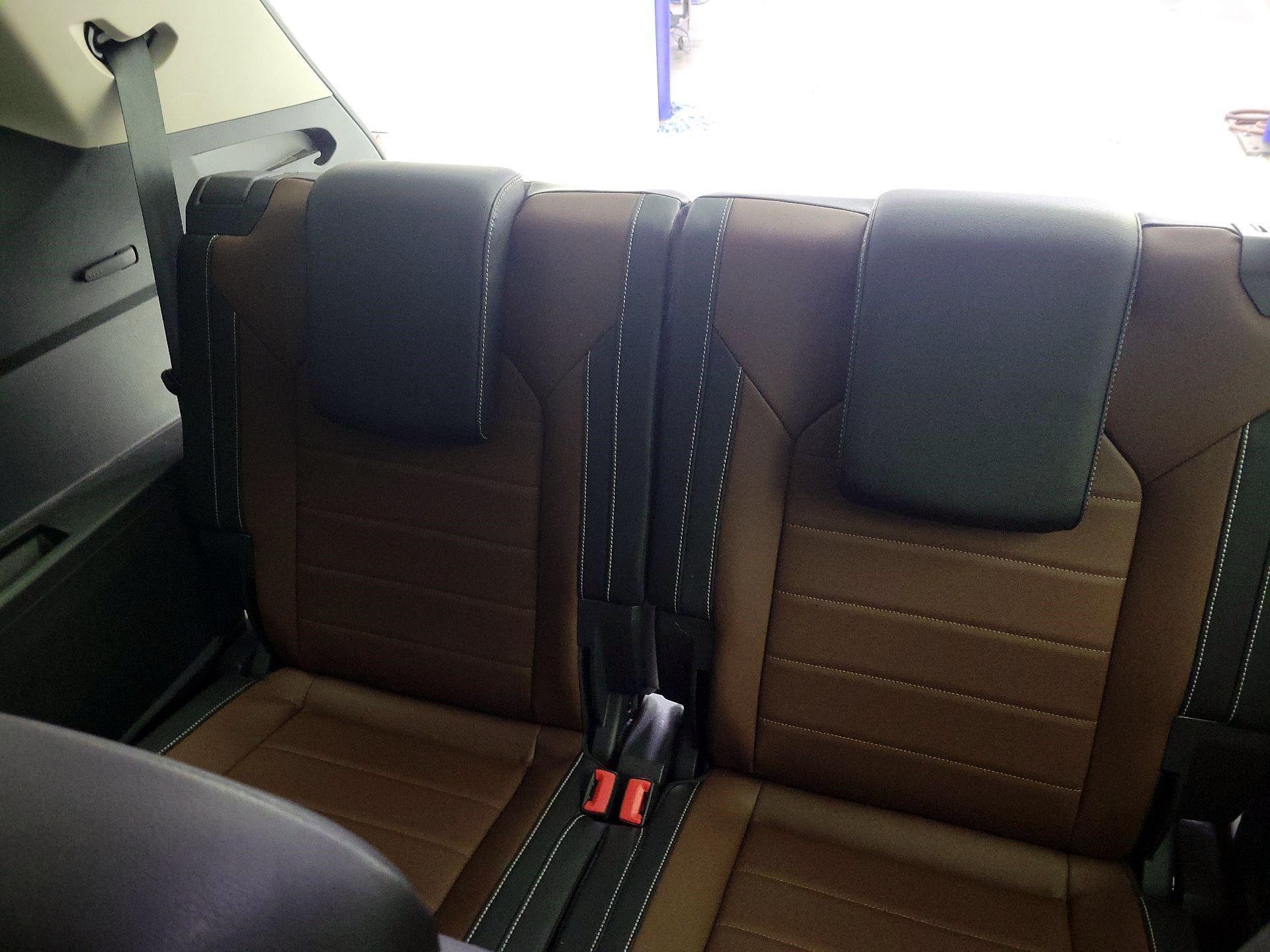 Thumbnail: 2021 Volkswagen Atlas - 20