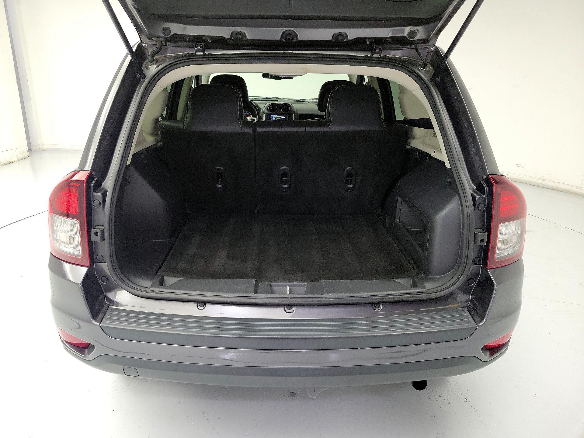 Thumbnail: 2017 Jeep Compass - 19