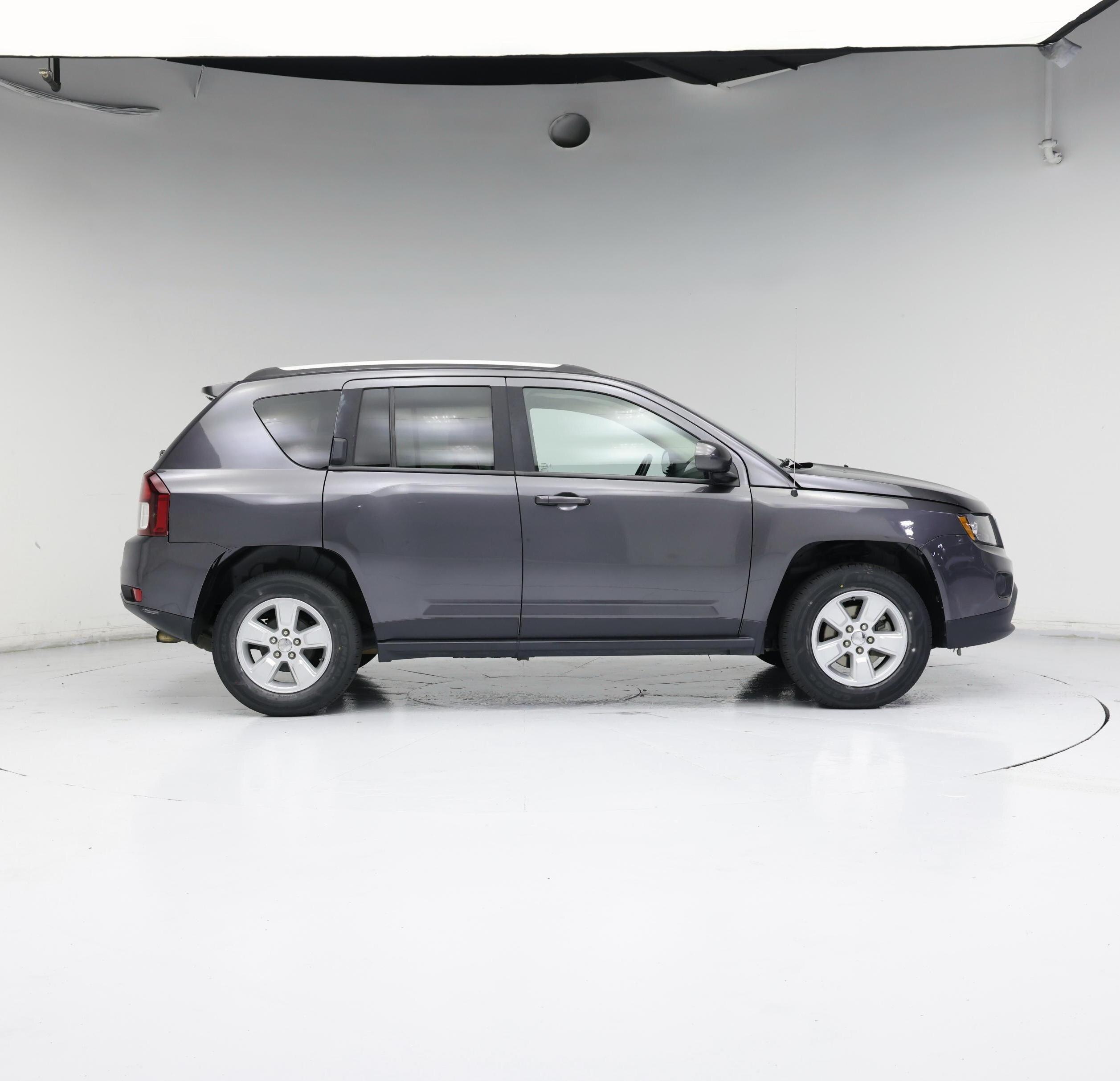 Thumbnail: 2017 Jeep Compass - 7