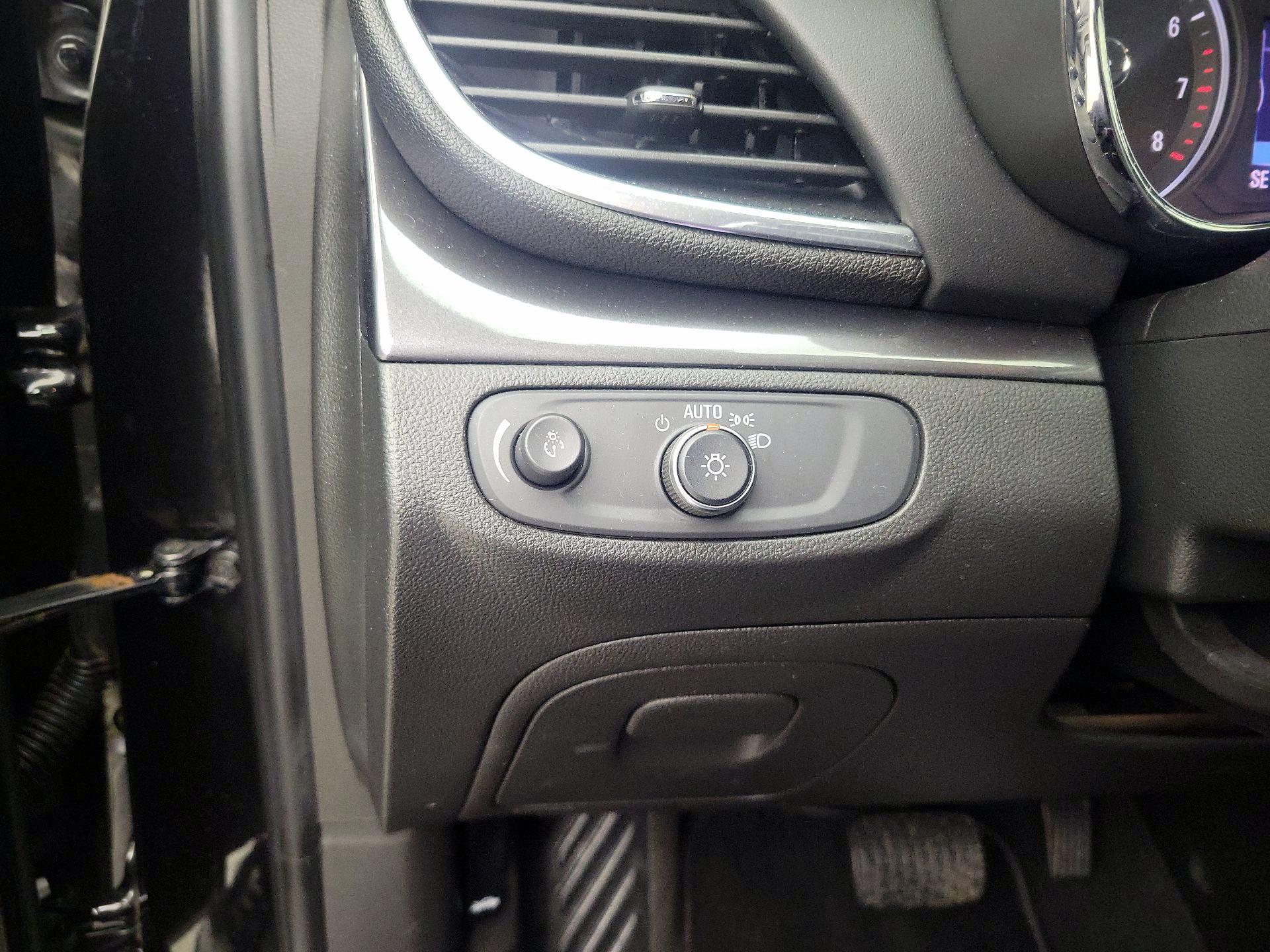 Thumbnail: 2019 Buick Encore - 13