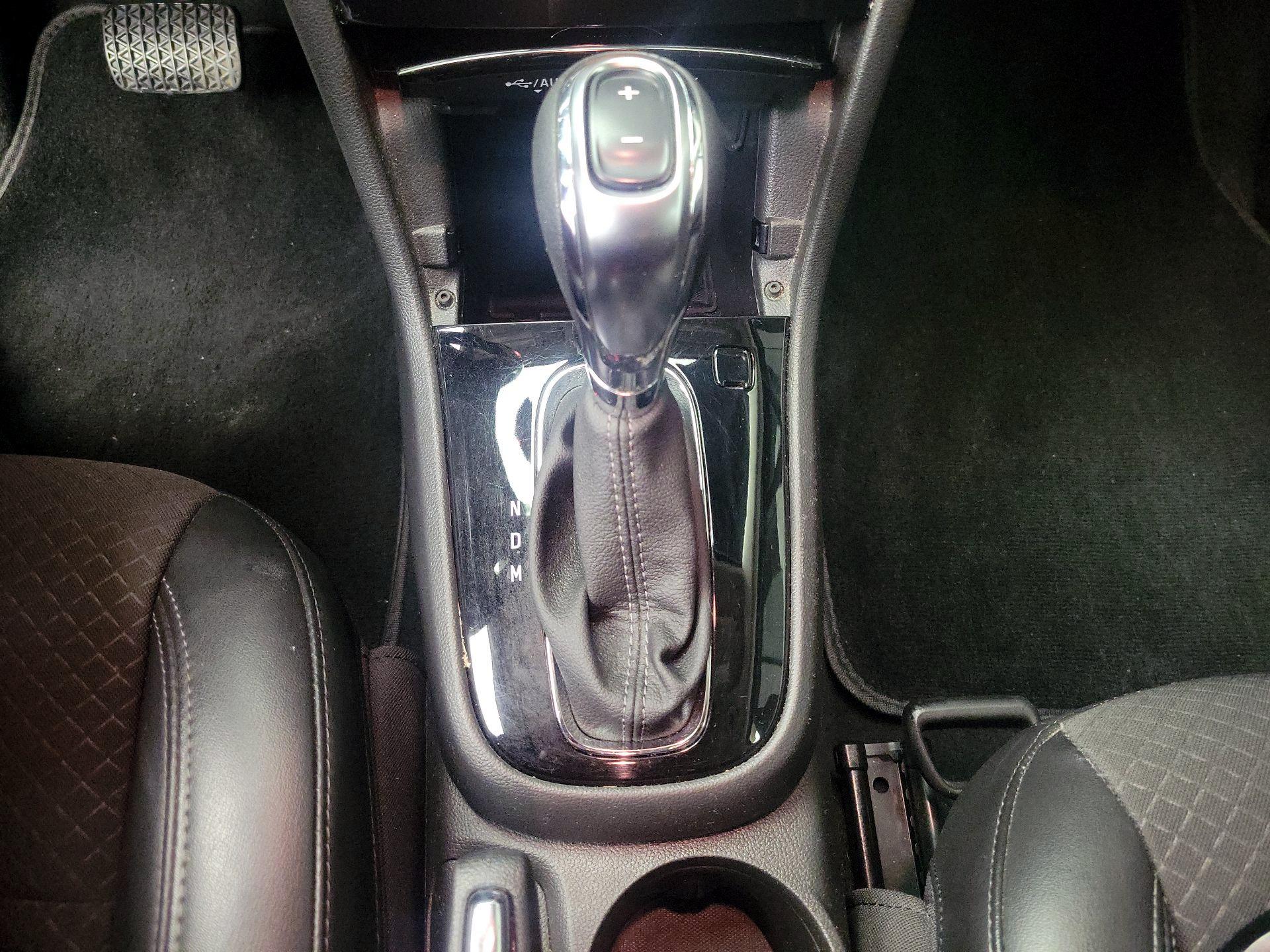 Thumbnail: 2019 Buick Encore - 17