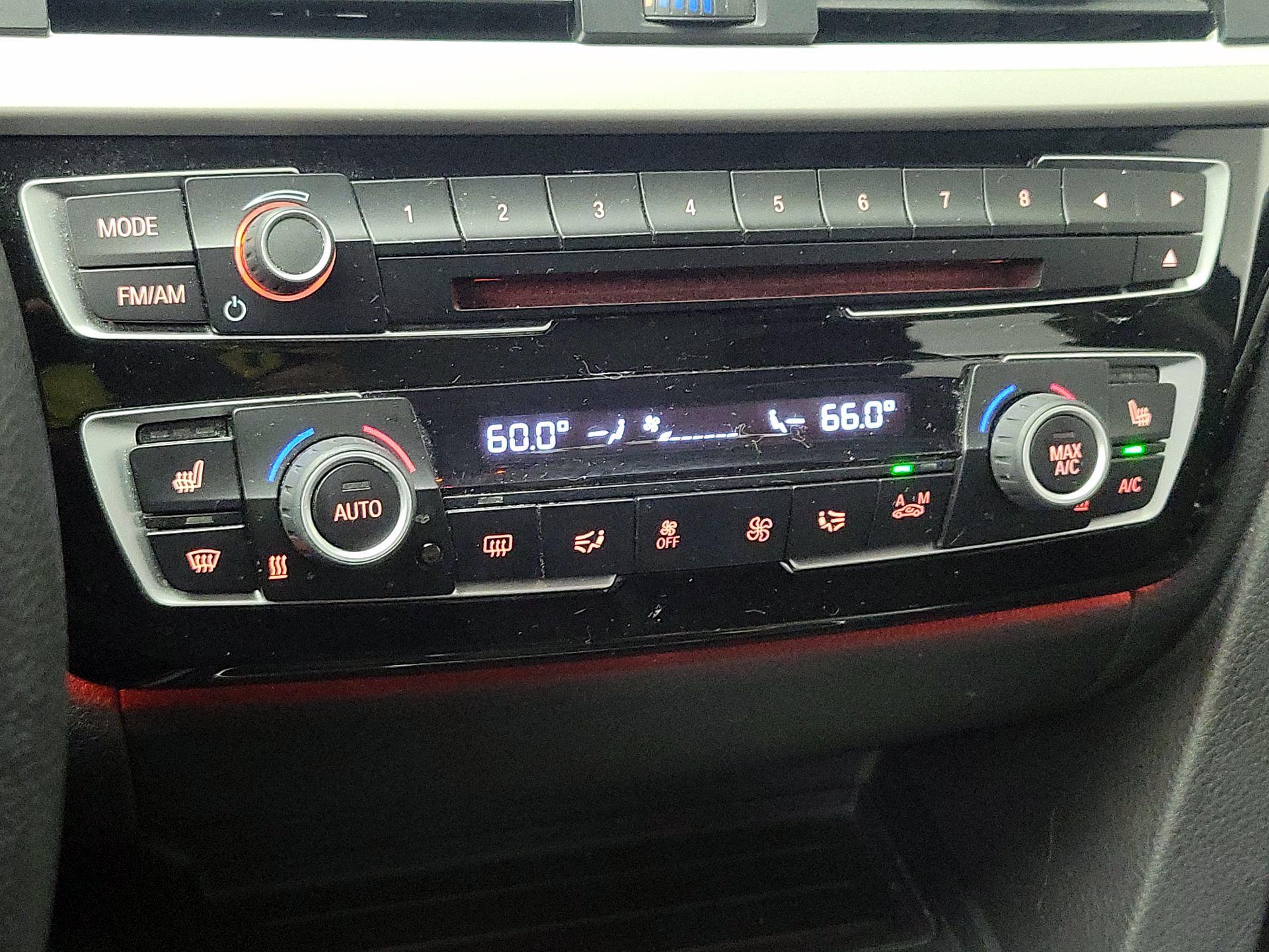 Thumbnail: 2018 BMW 3 Series - 16