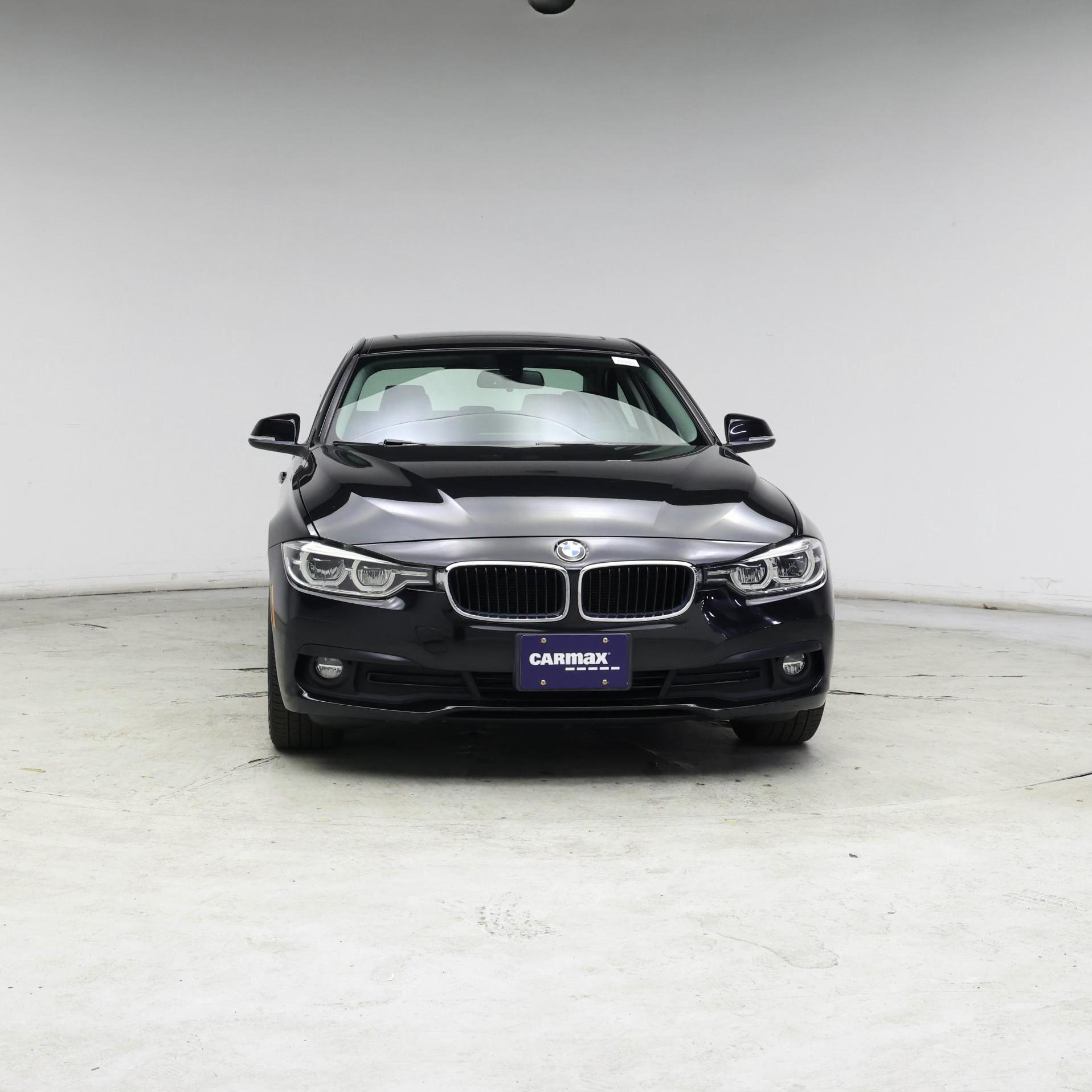 Thumbnail: 2018 BMW 3 Series - 5