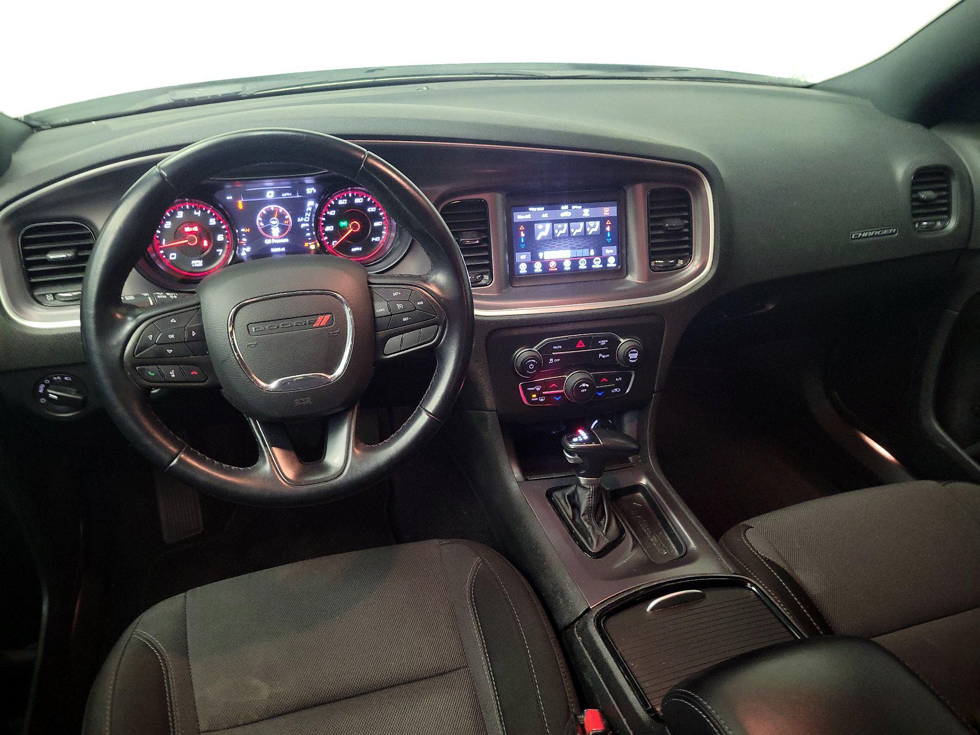 Thumbnail: 2022 Dodge Charger - 9