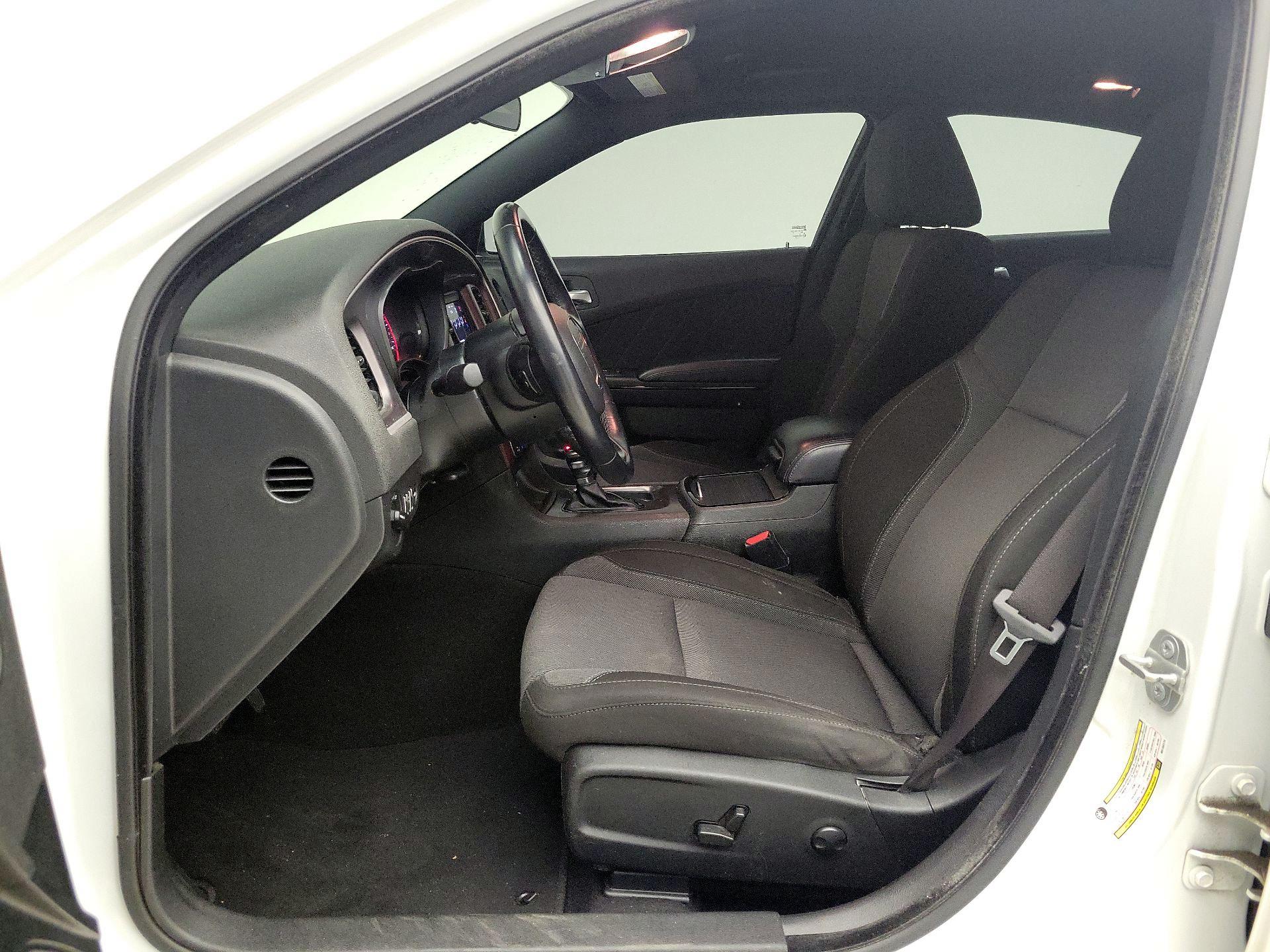 Thumbnail: 2022 Dodge Charger - 11