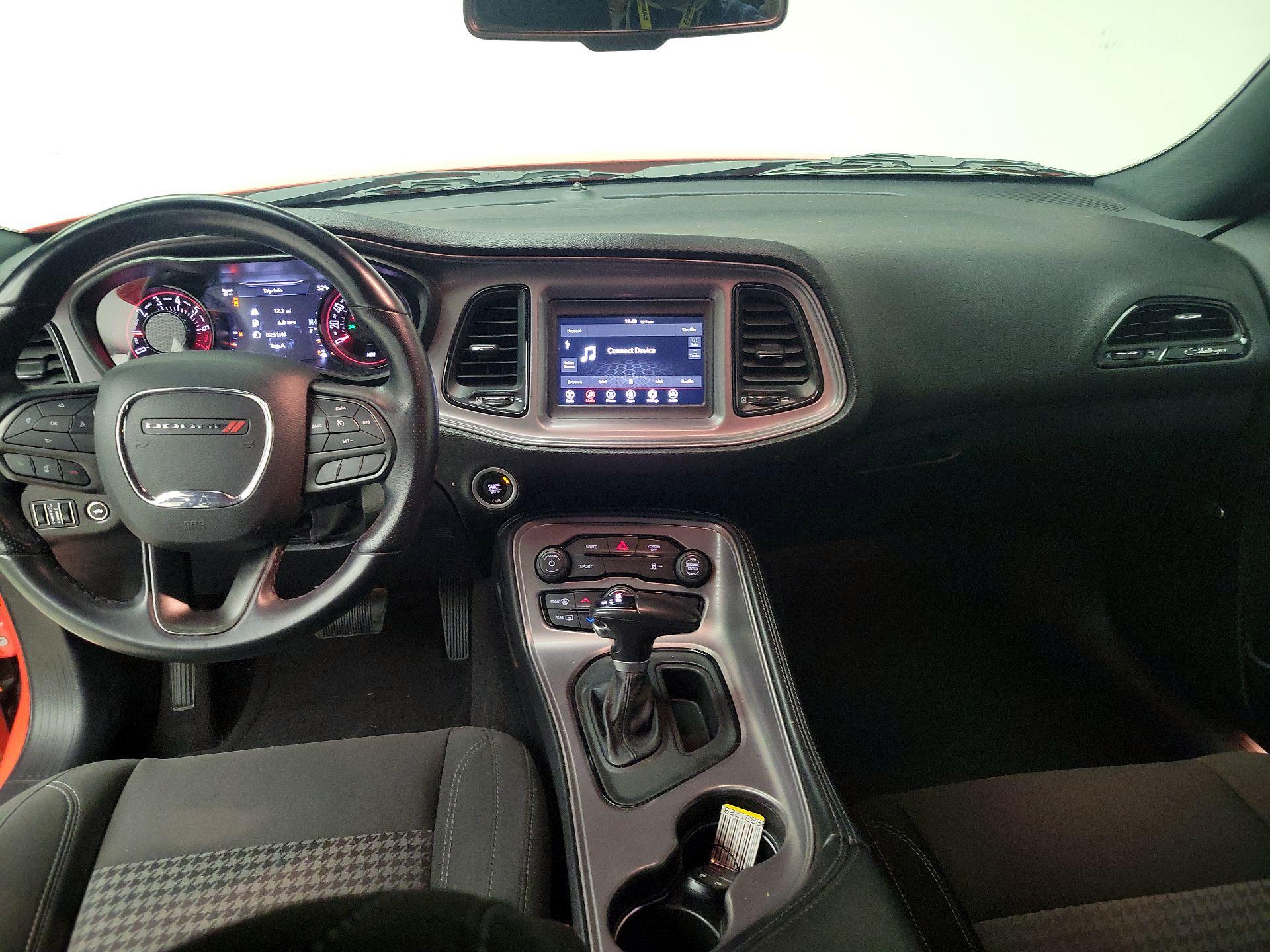 Thumbnail: 2023 Dodge Challenger - 9