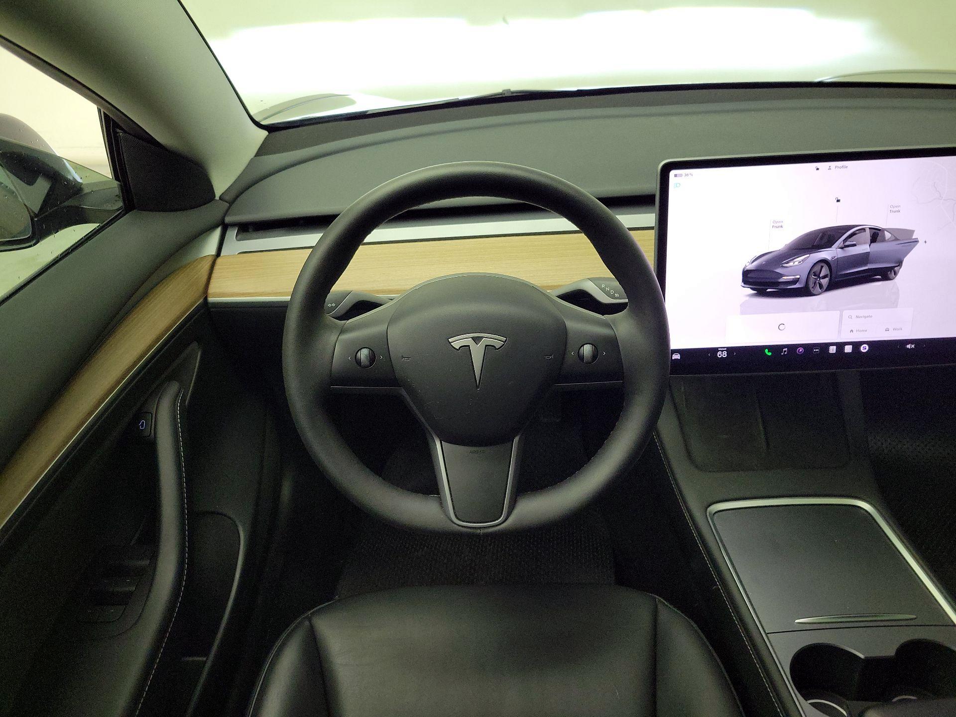 Thumbnail: 2023 Tesla Model 3 - 10