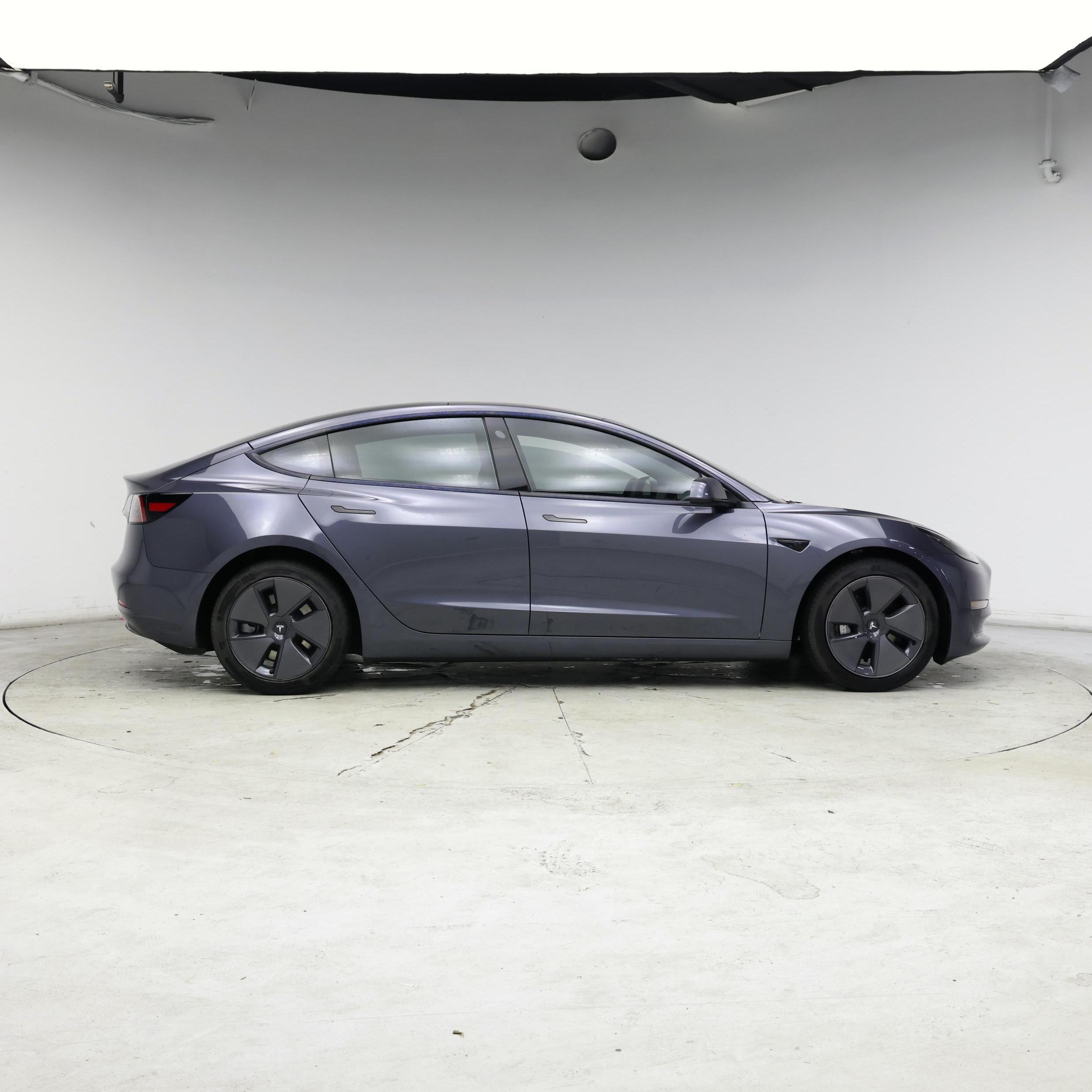Thumbnail: 2023 Tesla Model 3 - 7