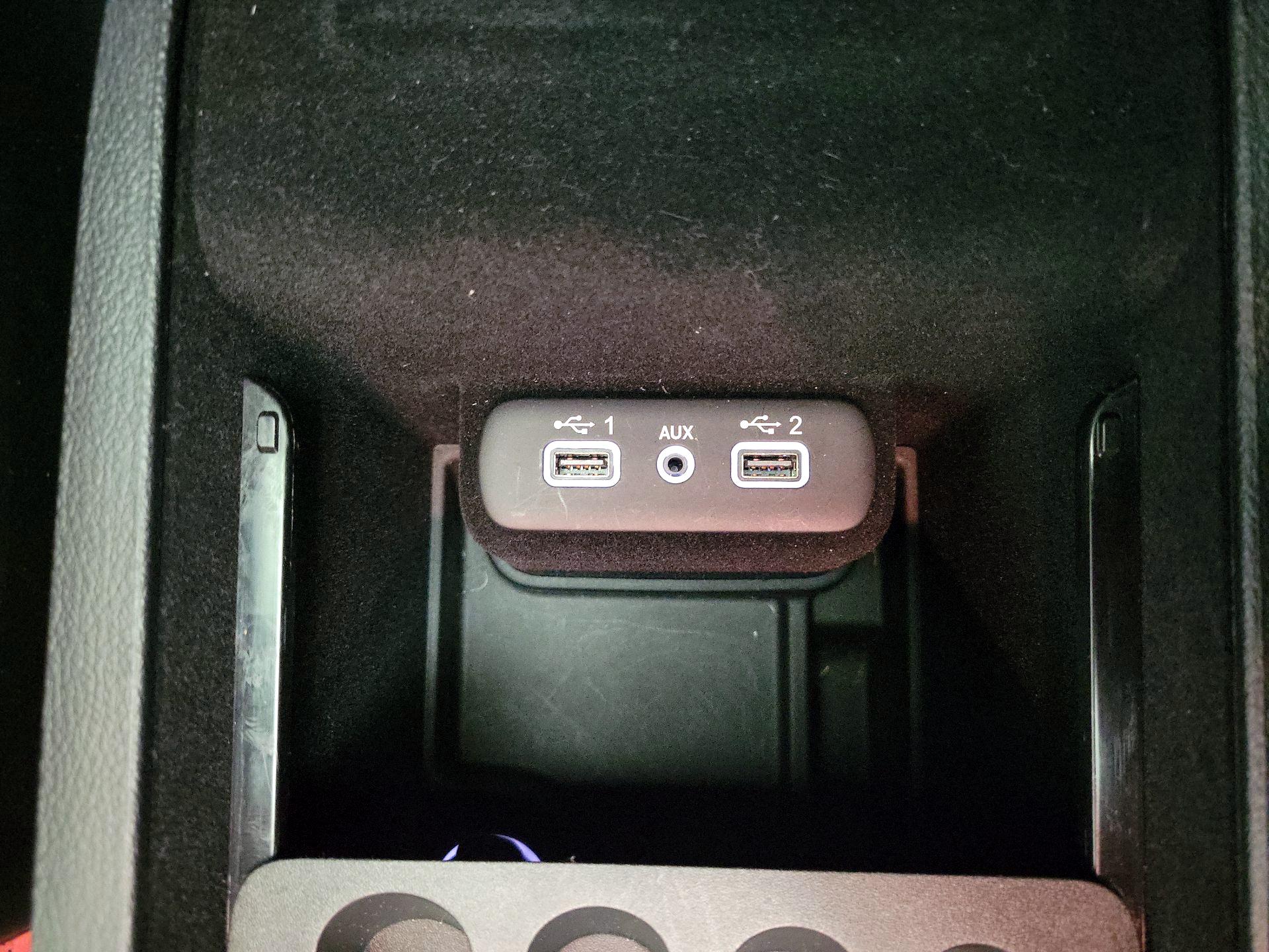 Thumbnail: 2020 Dodge Charger - 19