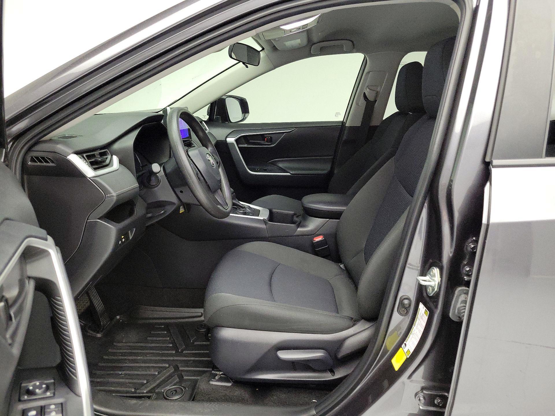 Thumbnail: 2024 Toyota RAV4 - 11