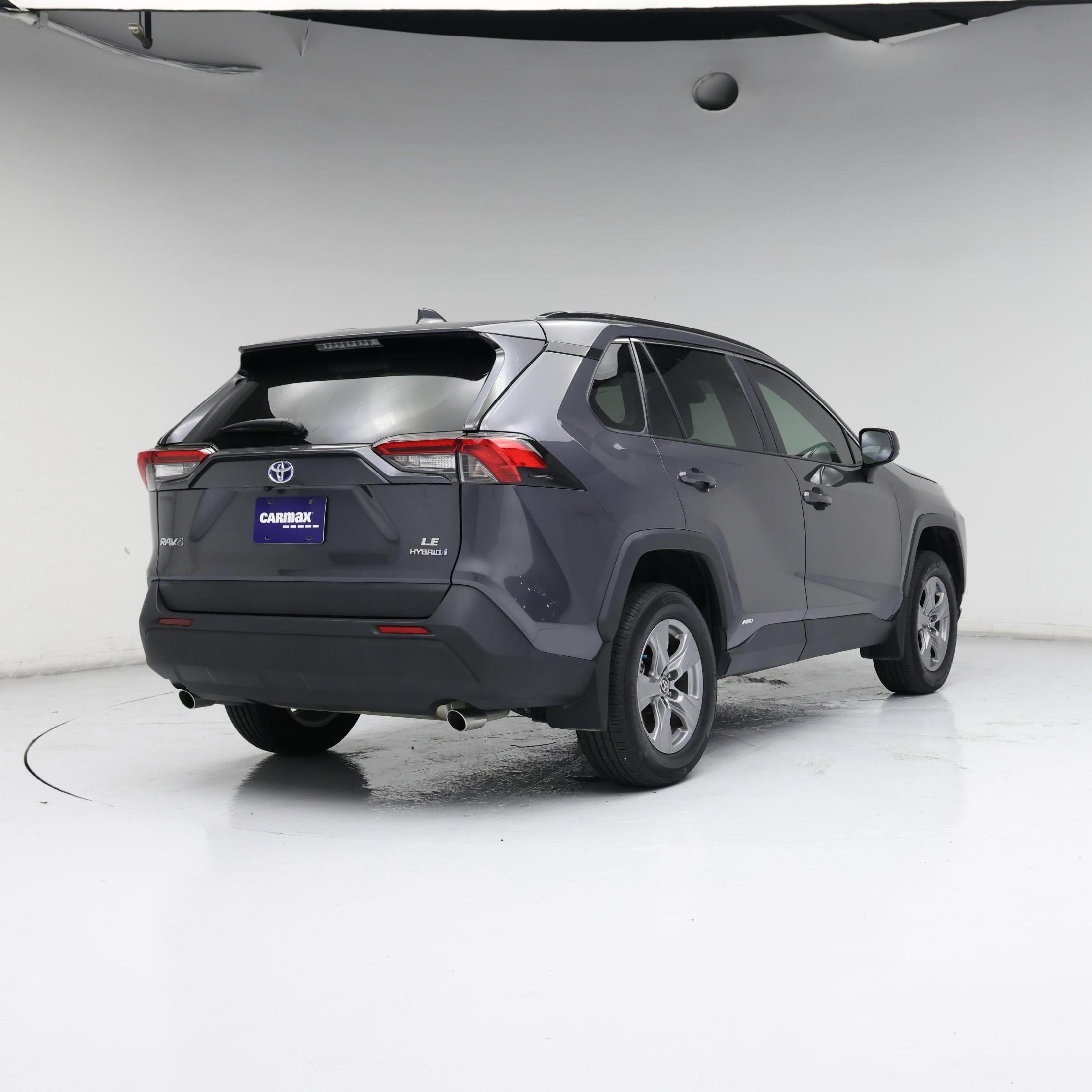 Thumbnail: 2024 Toyota RAV4 - 8