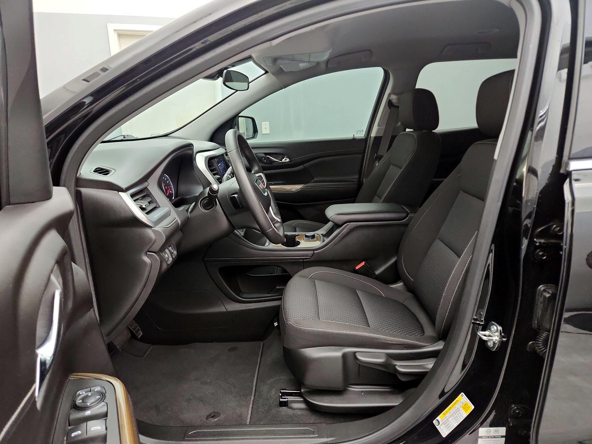 Thumbnail: 2023 GMC Acadia - 11